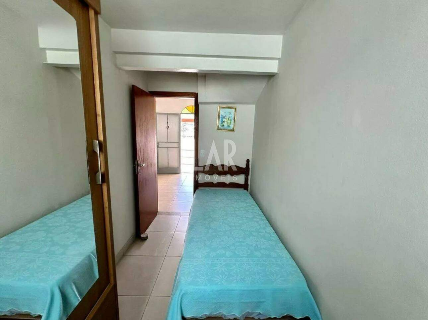 Casa Geminada de 5 quartos à venda, João Pinheiro, Belo Horizonte - MG