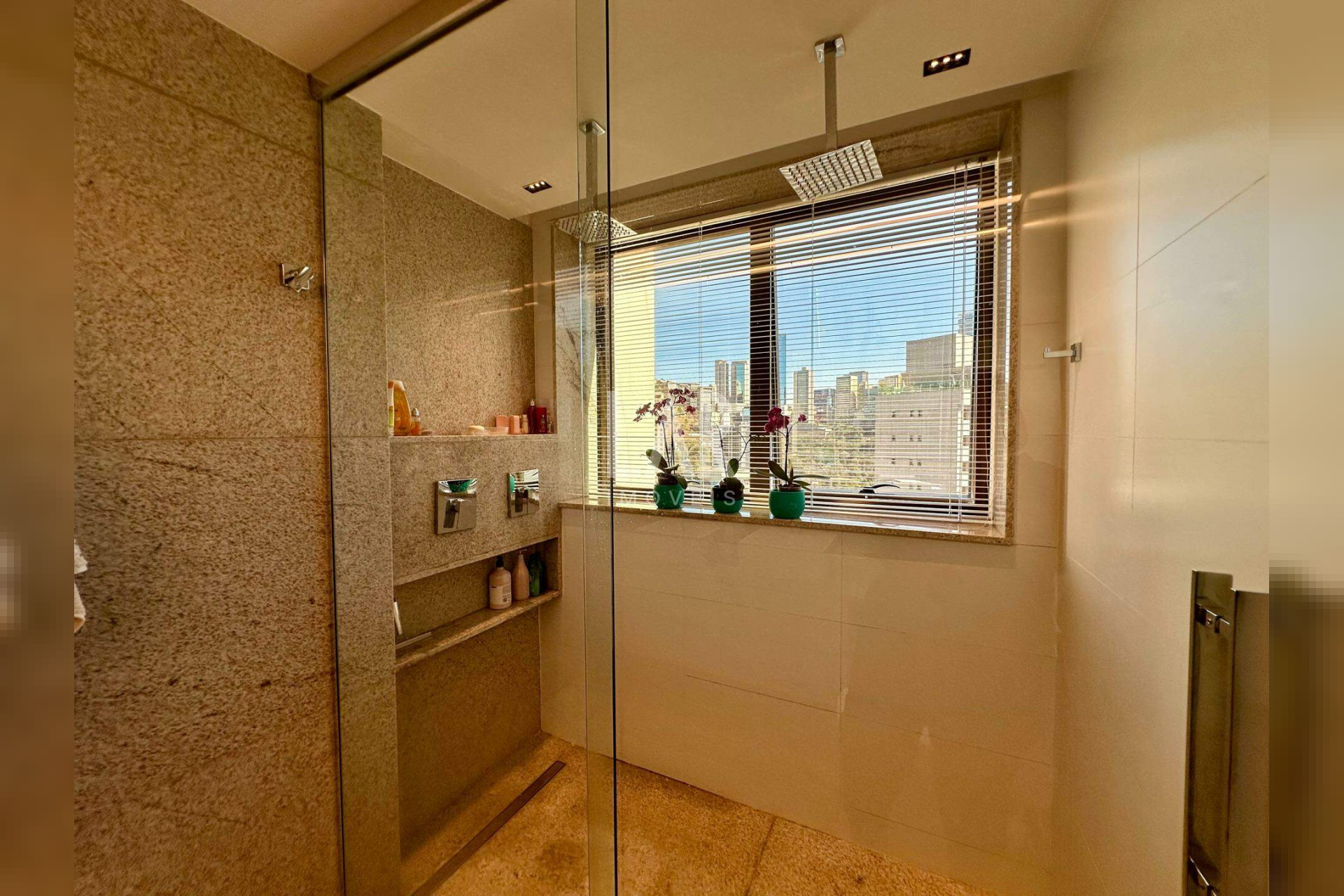 Apartamento de 3 quartos para alugar, Vale do Sereno, Nova Lima - MG