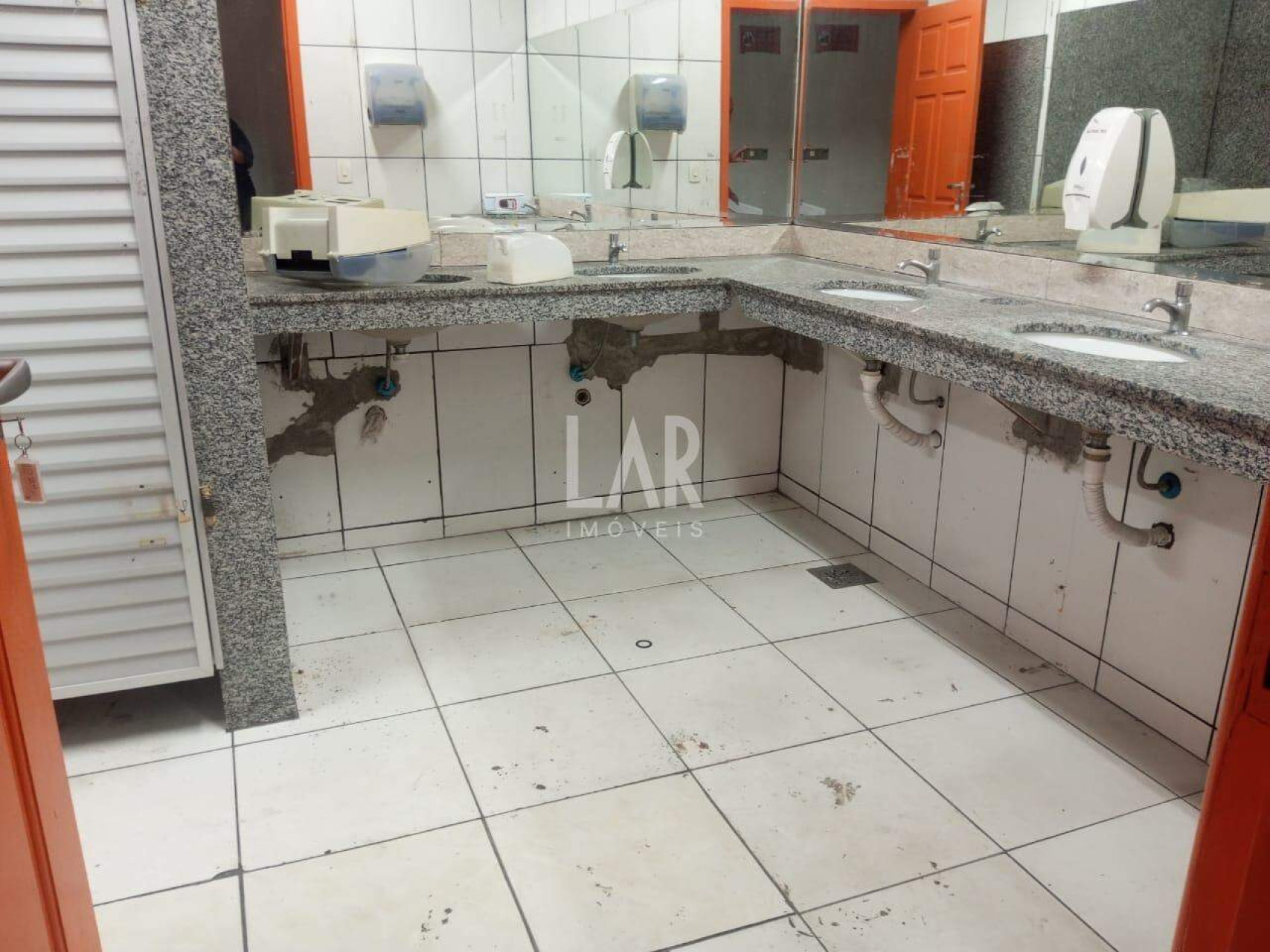 Prédio à venda, Prado, Belo Horizonte - MG