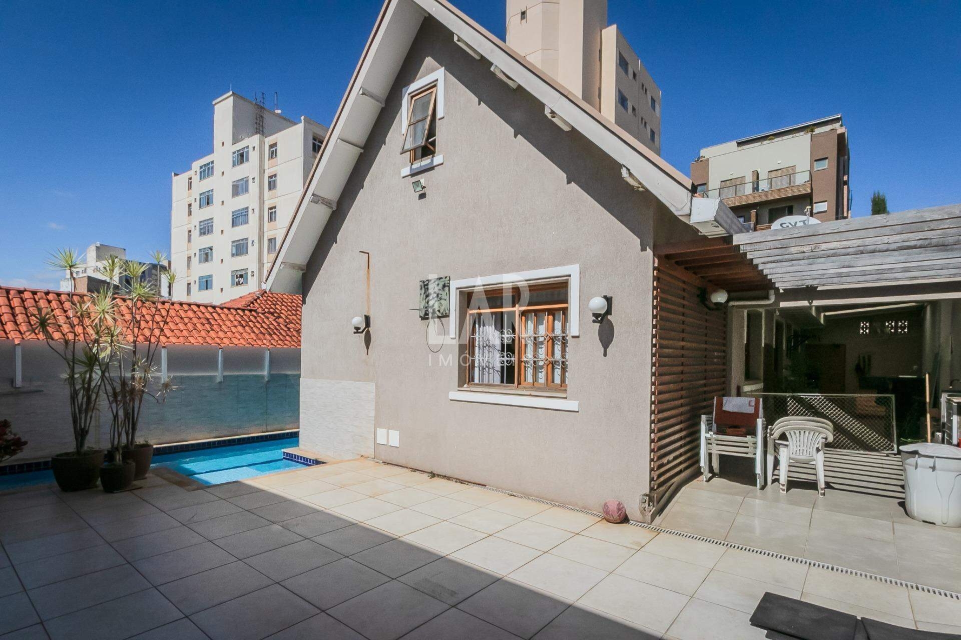 Casa de 5 quartos à venda, Floresta, Belo Horizonte - MG