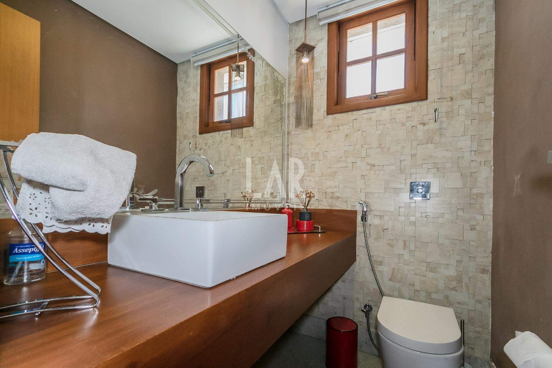 Casa de 5 quartos à venda, Floresta, Belo Horizonte - MG