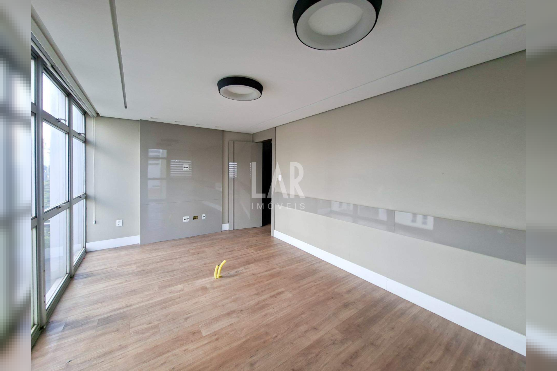 Sala para alugar, Savassi, Belo Horizonte - MG
