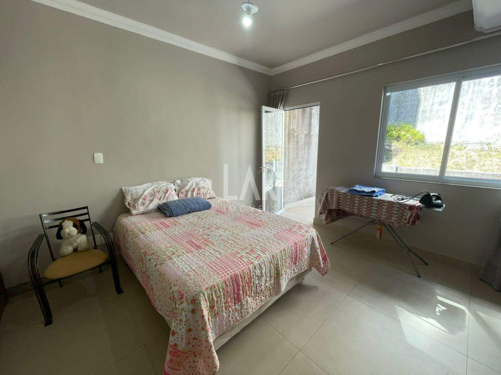 Casa de 5 quartos à venda, Santa Lúcia, Belo Horizonte - MG