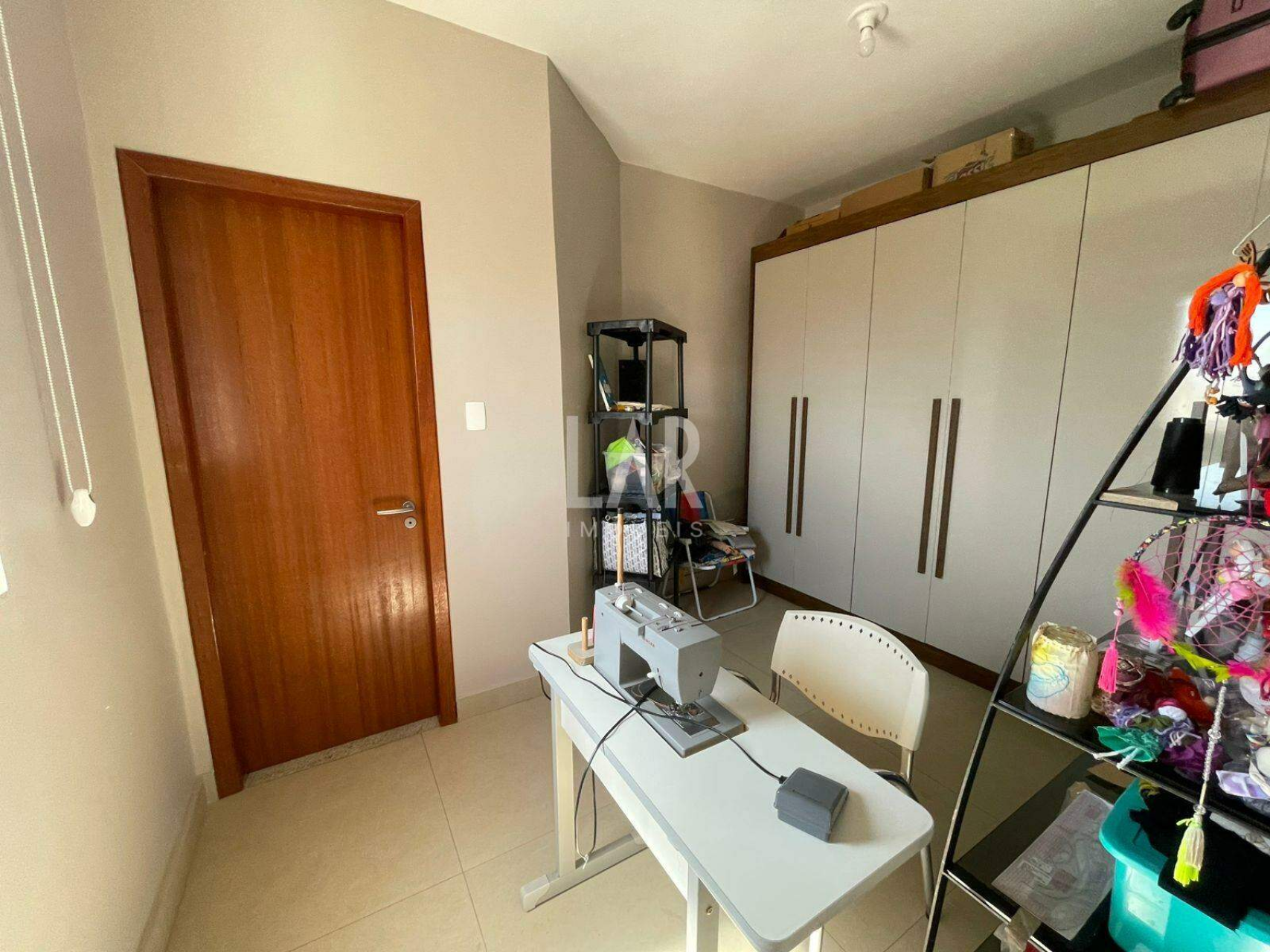 Casa de 5 quartos à venda, Santa Lúcia, Belo Horizonte - MG