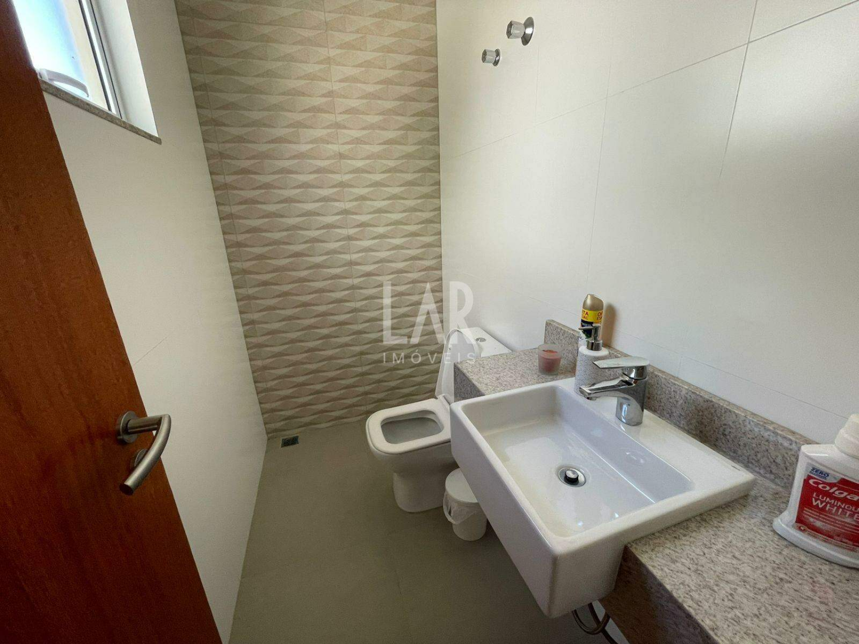 Casa de 5 quartos à venda, Santa Lúcia, Belo Horizonte - MG