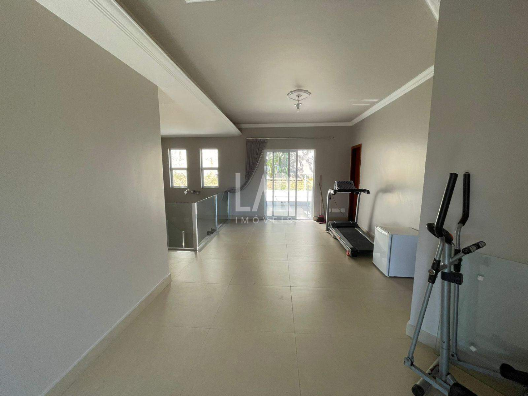 Casa de 5 quartos à venda, Santa Lúcia, Belo Horizonte - MG