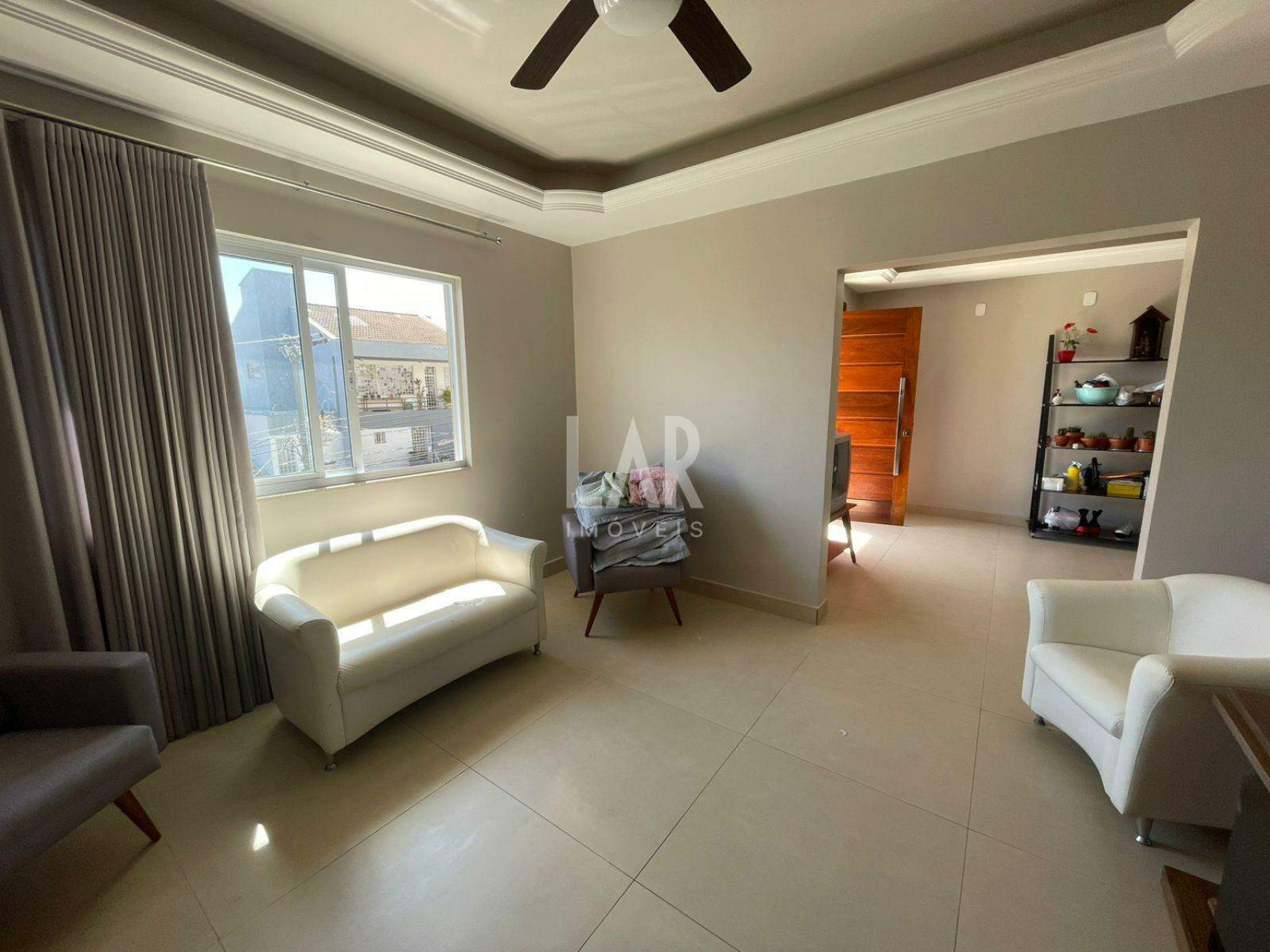 Casa de 5 quartos à venda, Santa Lúcia, Belo Horizonte - MG