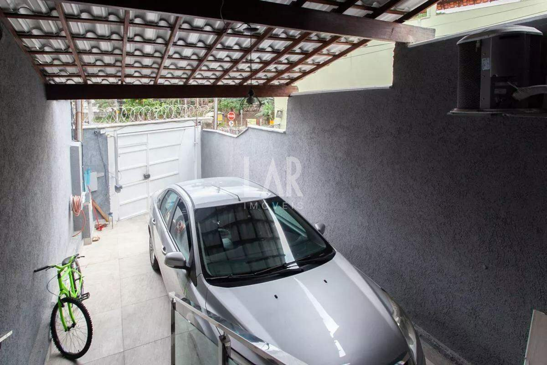 Casa de 3 quartos à venda, Santa Amélia, Belo Horizonte - MG