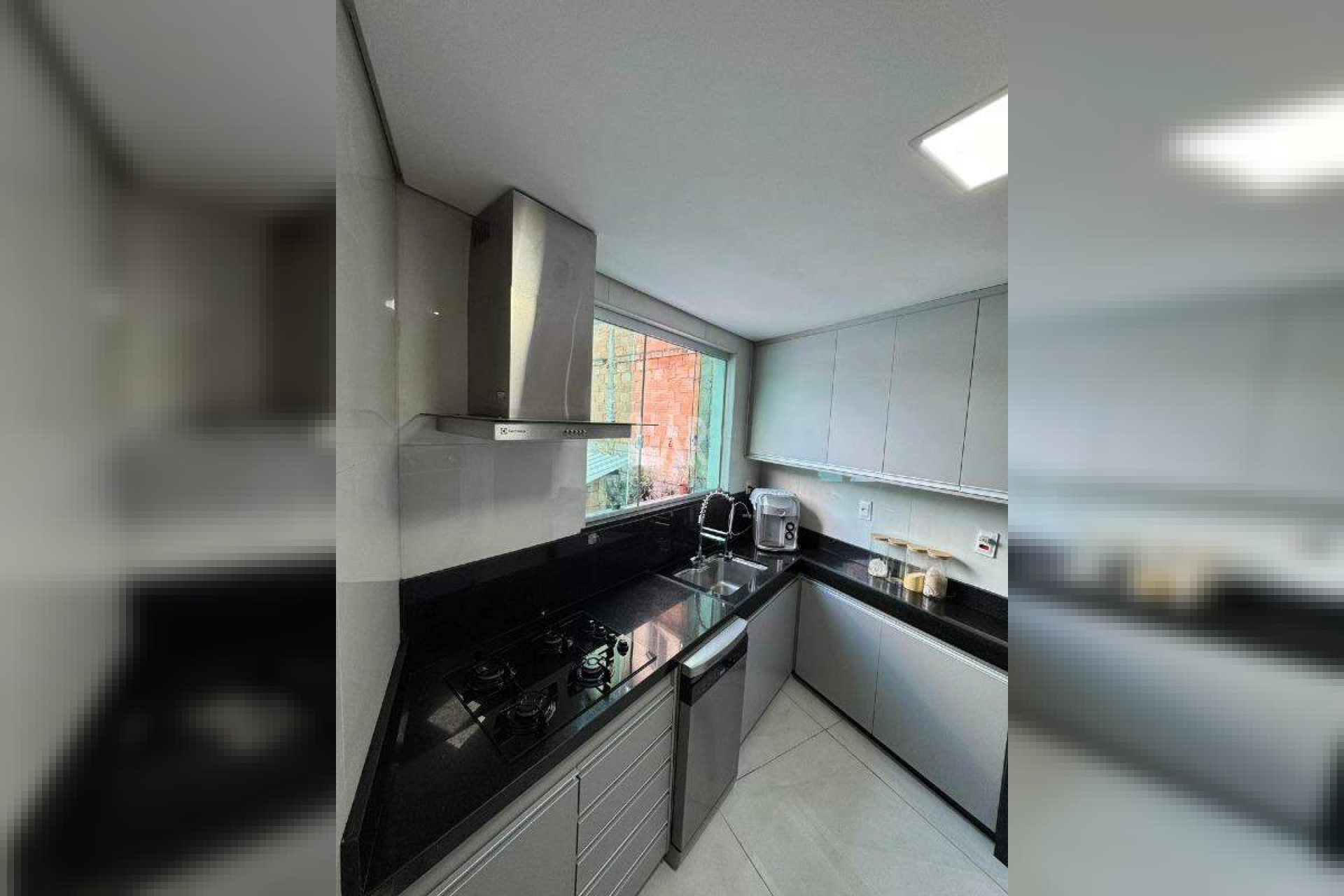 Casa de 3 quartos à venda, Santa Amélia, Belo Horizonte - MG