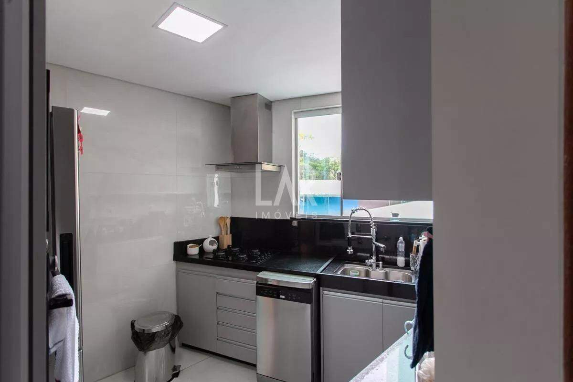 Casa de 3 quartos à venda, Santa Amélia, Belo Horizonte - MG