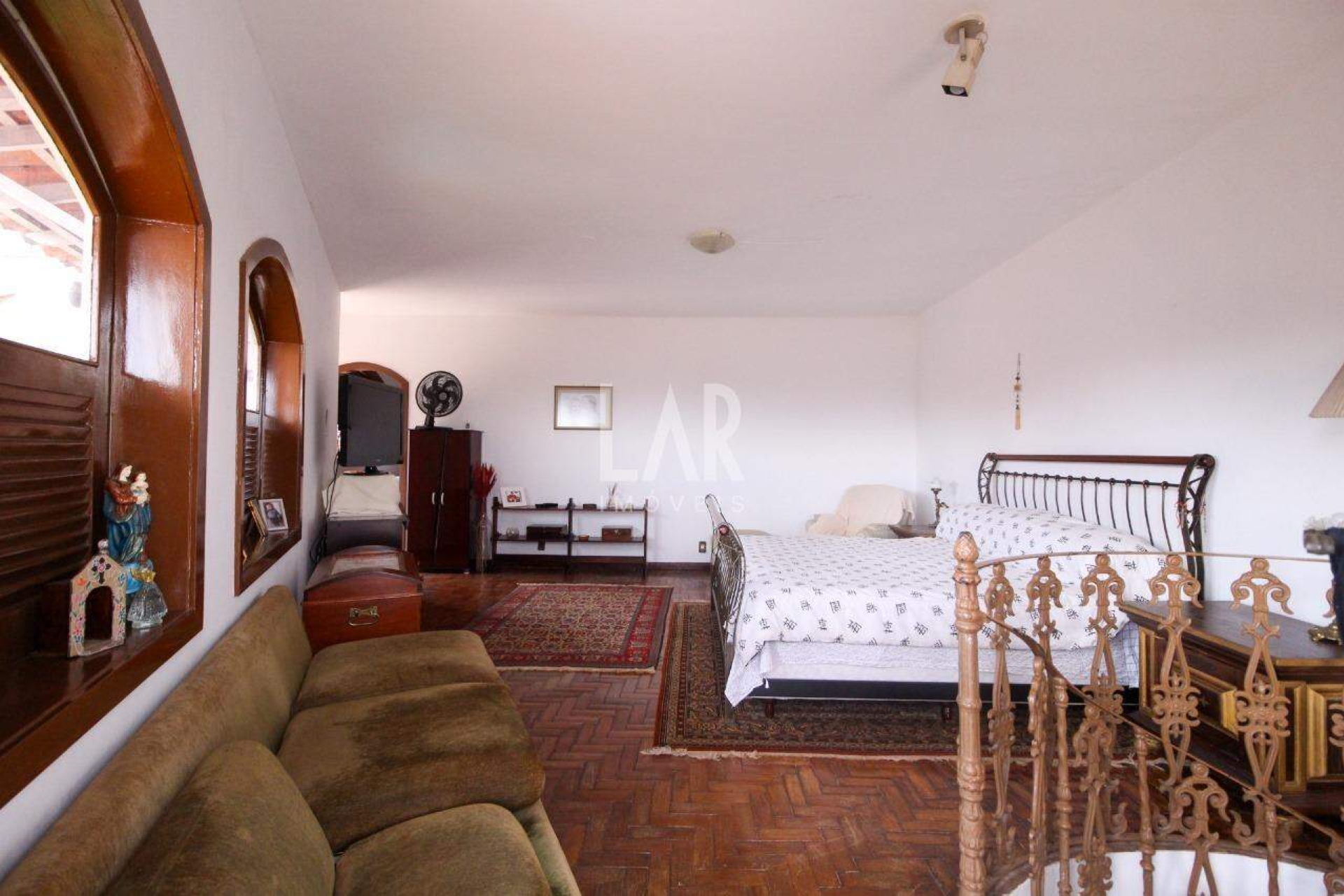 Casa de 5 quartos à venda, Belvedere, Belo Horizonte - MG