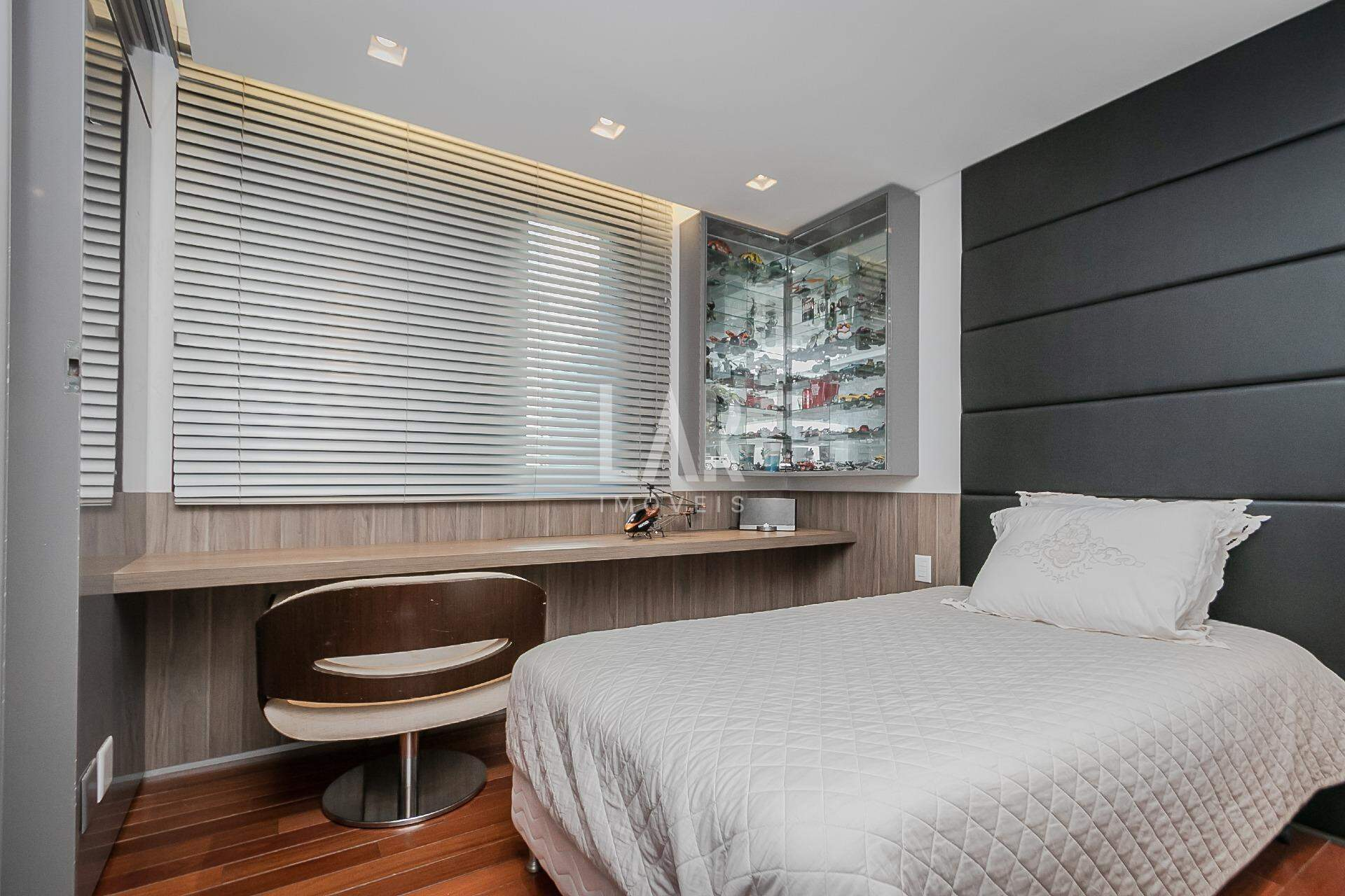 Apartamento de 4 quartos à venda, Belvedere, Belo Horizonte - MG