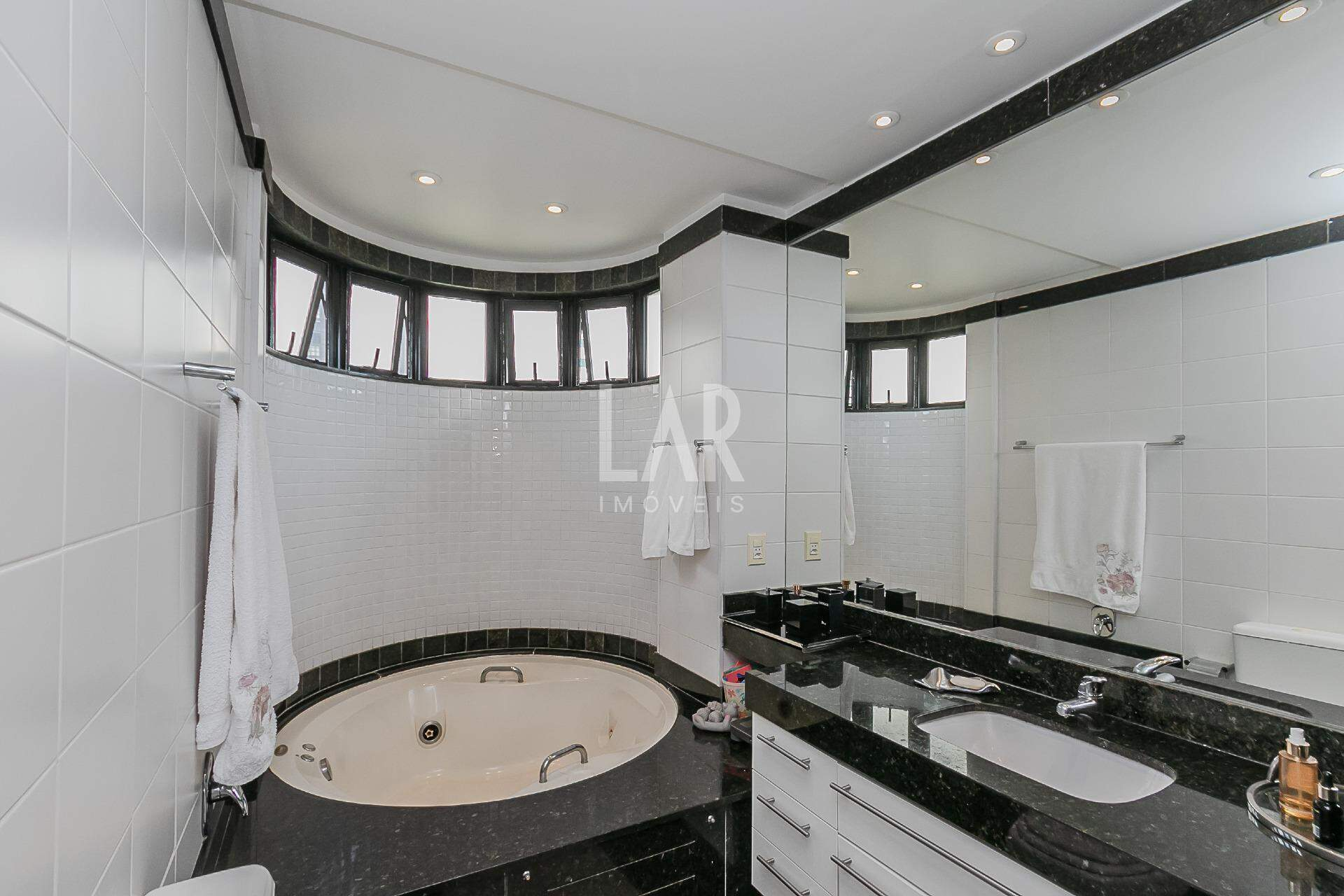 Apartamento de 4 quartos à venda, Belvedere, Belo Horizonte - MG