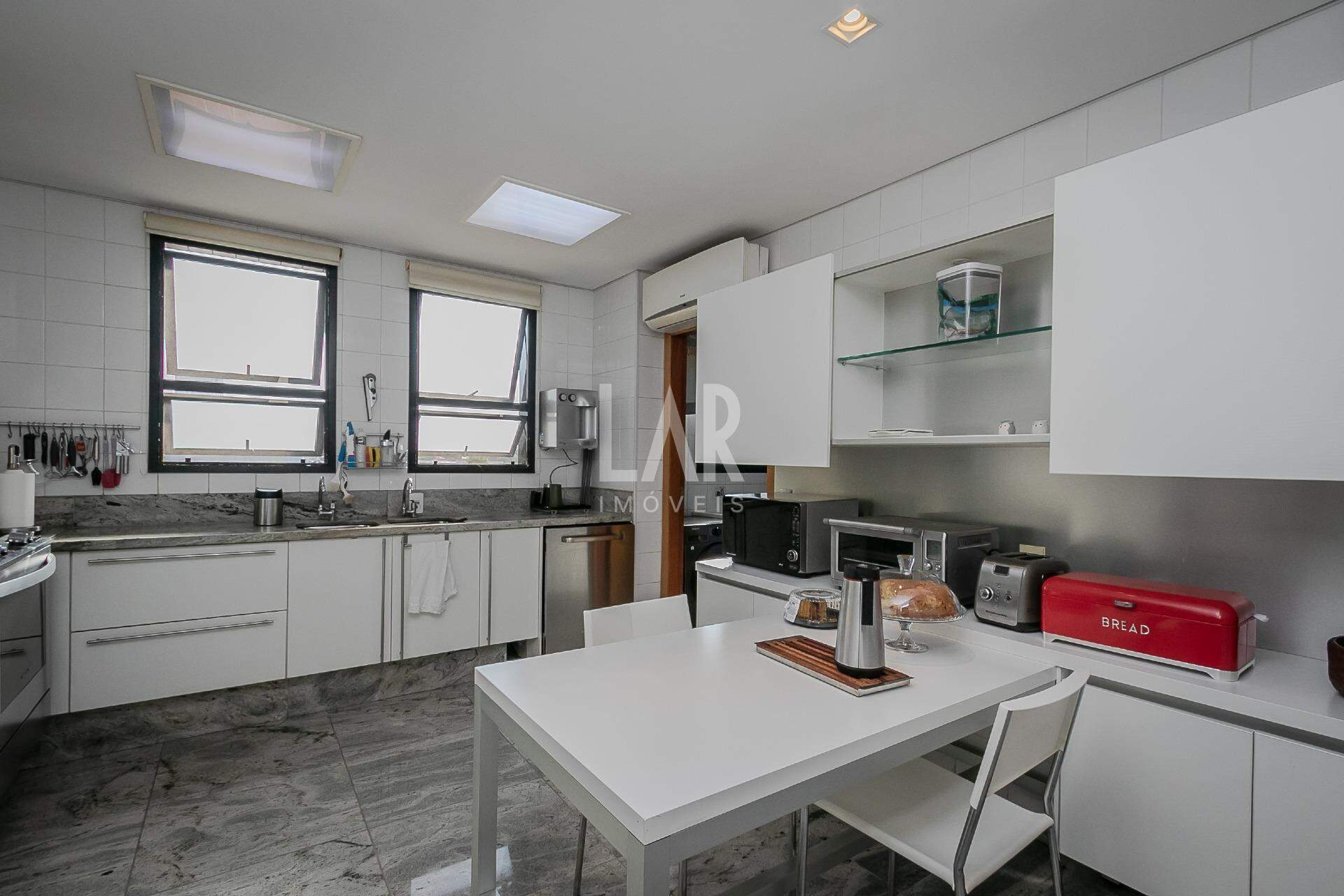 Apartamento de 4 quartos à venda, Belvedere, Belo Horizonte - MG