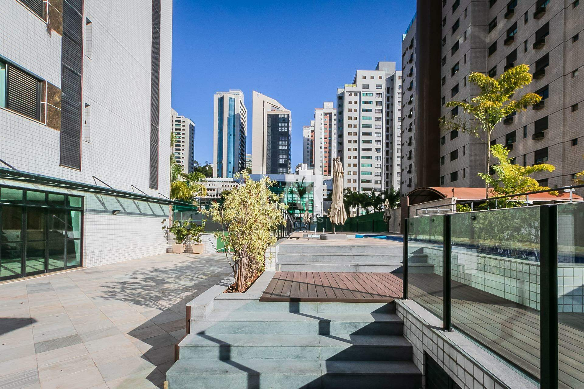 Apartamento de 4 quartos à venda, Belvedere, Belo Horizonte - MG