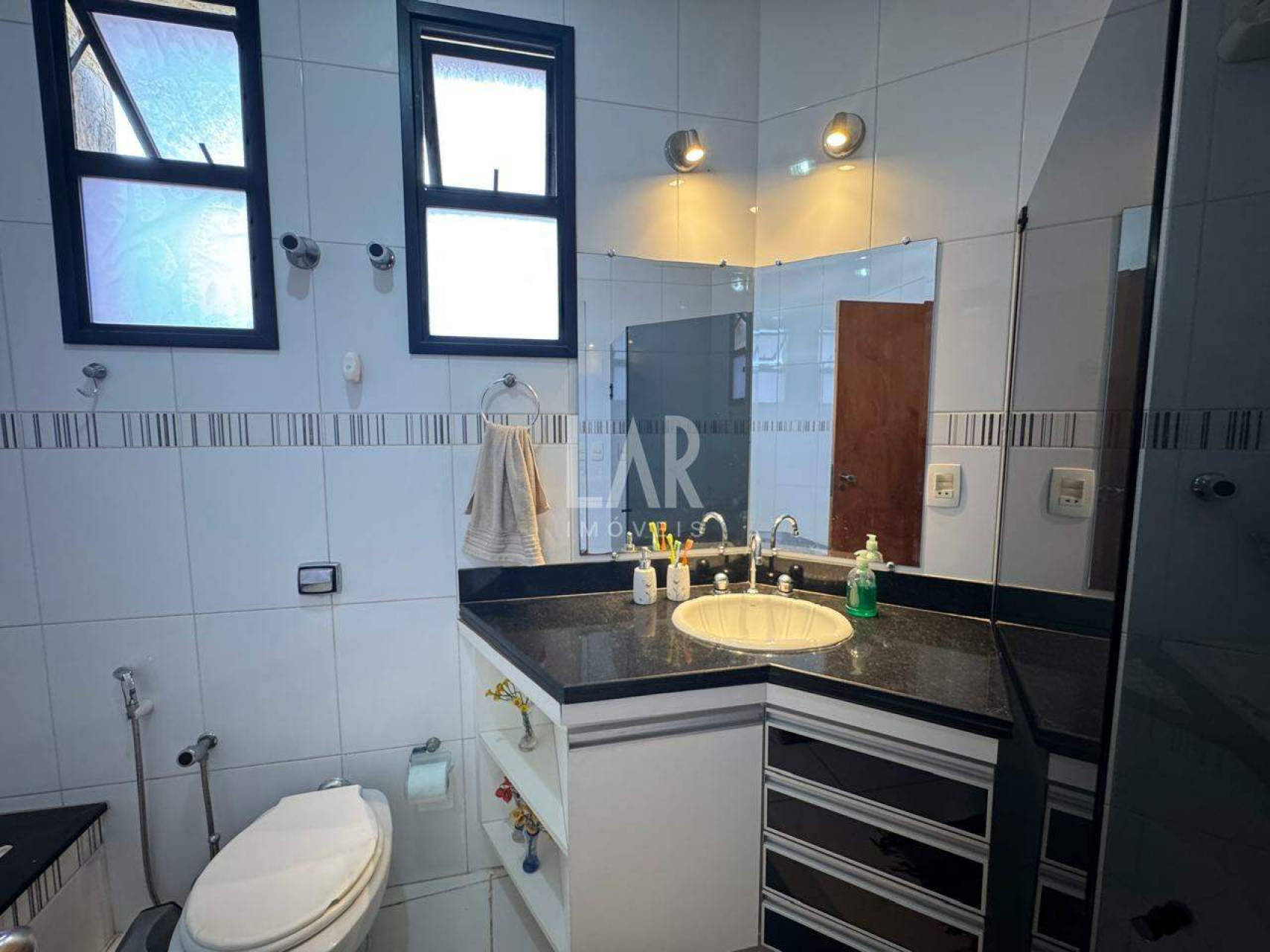 Casa de 4 quartos à venda, São Bernardo, Belo Horizonte - MG