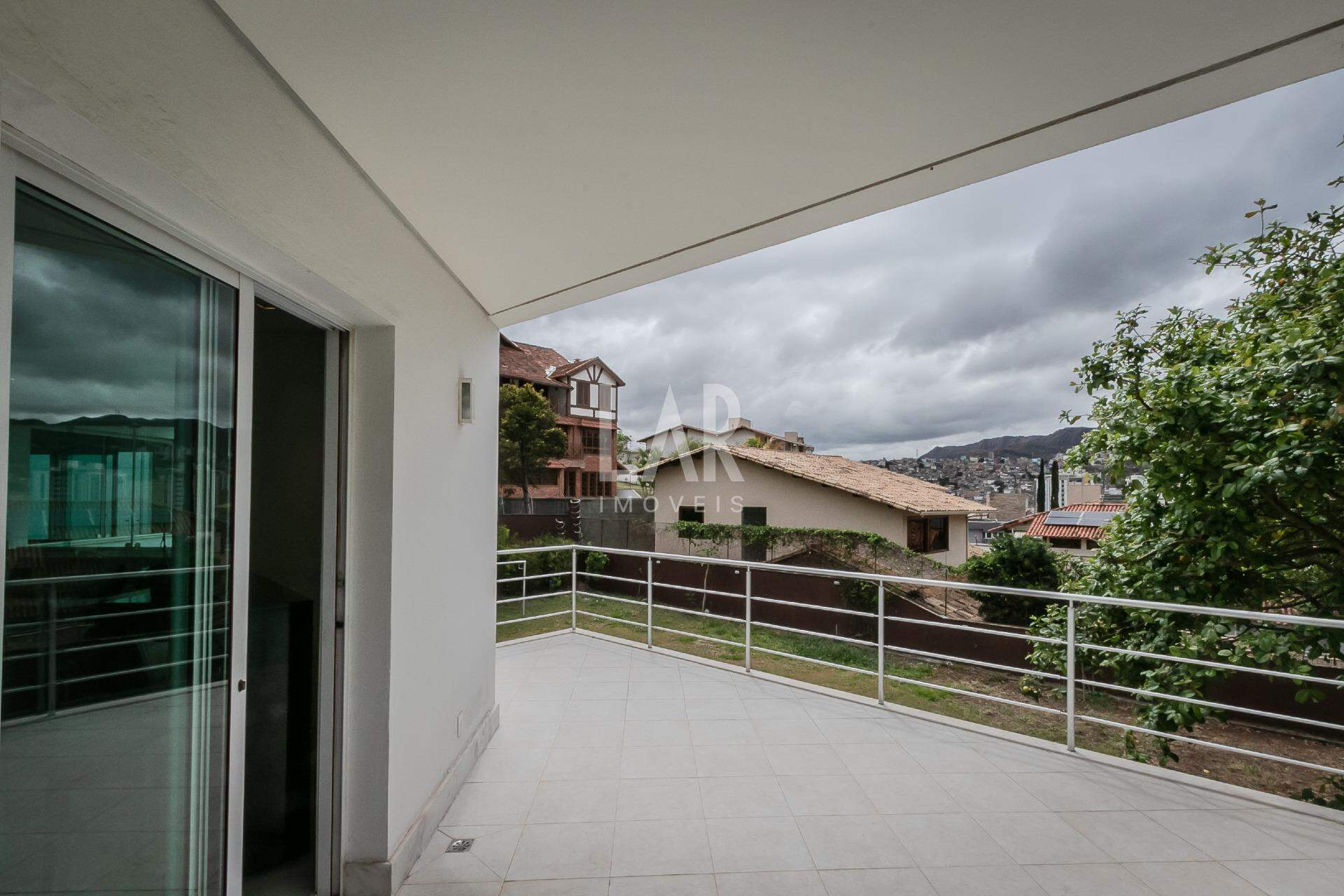 Casa de 5 quartos à venda, São Bento, Belo Horizonte - MG
