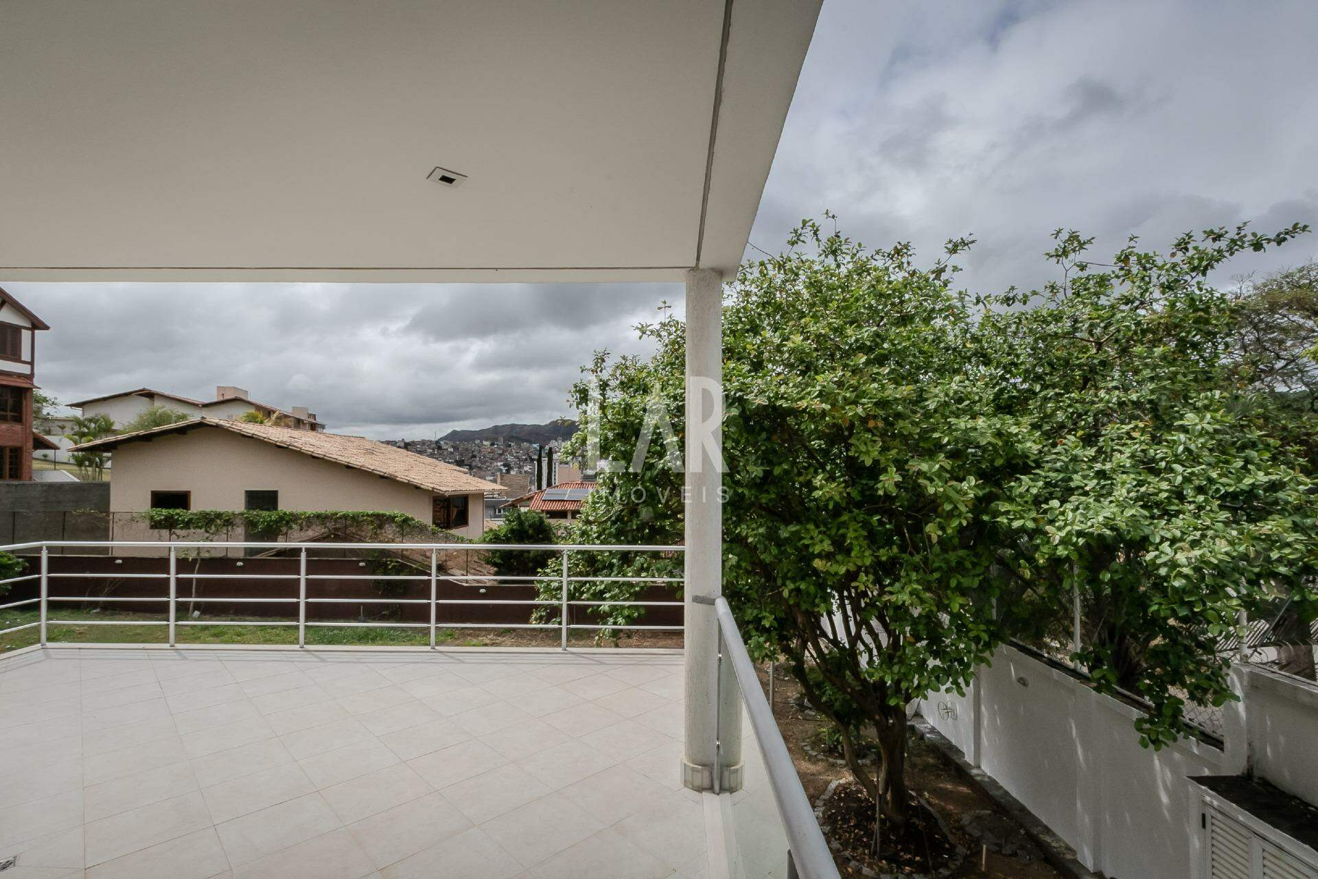 Casa de 5 quartos à venda, São Bento, Belo Horizonte - MG