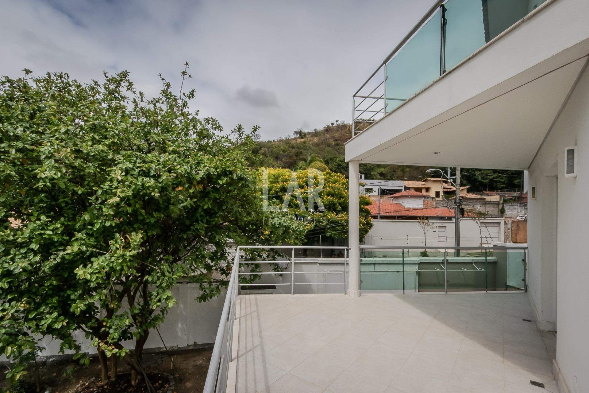 Casa de 5 quartos à venda, São Bento, Belo Horizonte - MG