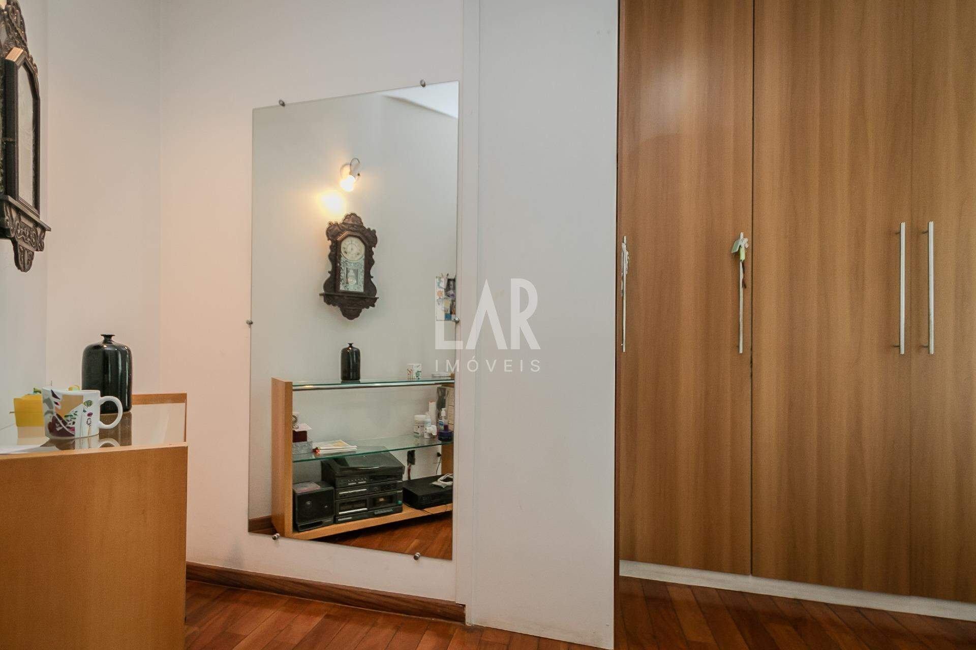 Casa de 5 quartos à venda, São Bento, Belo Horizonte - MG