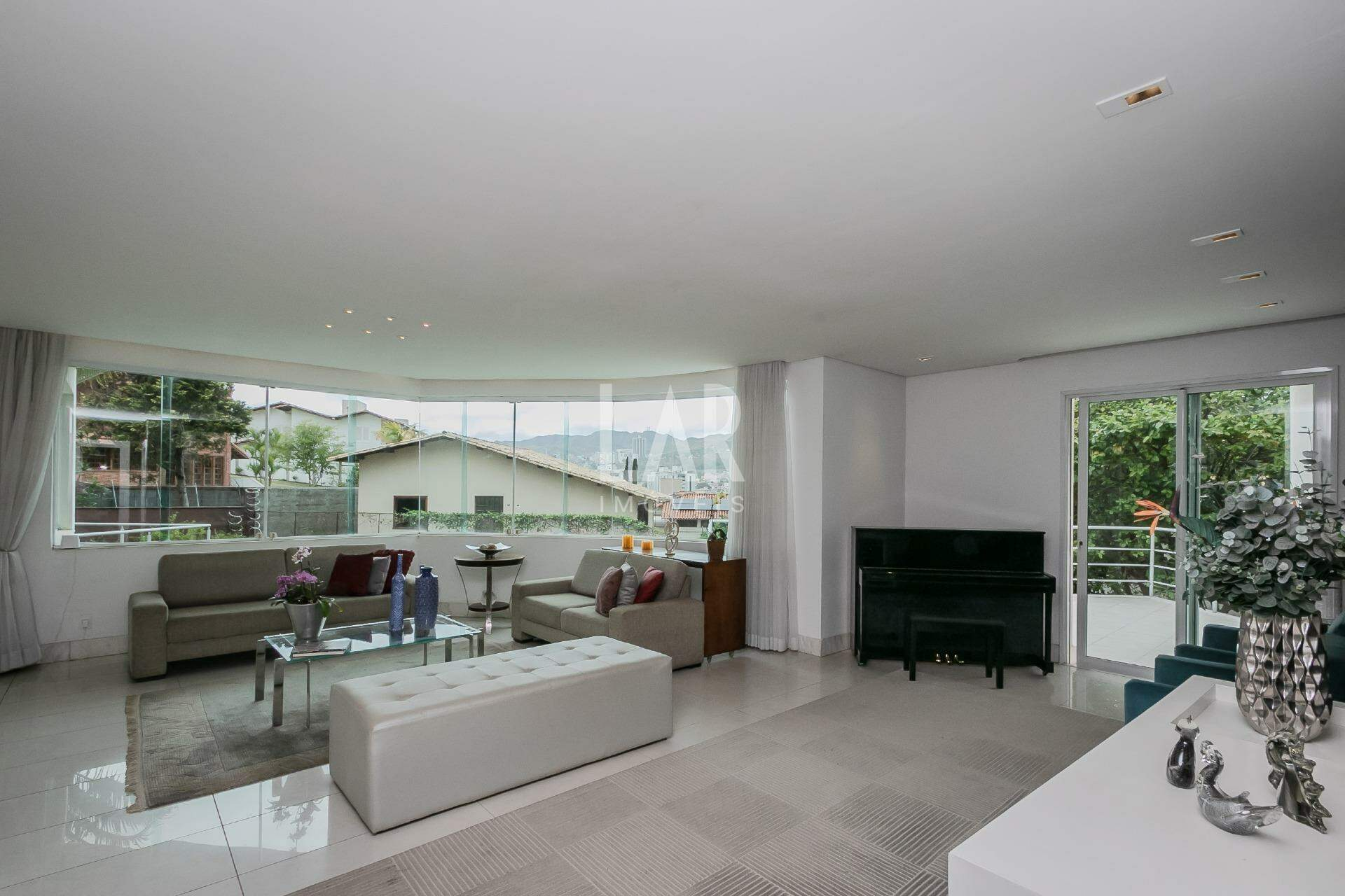 Casa de 5 quartos à venda, São Bento, Belo Horizonte - MG
