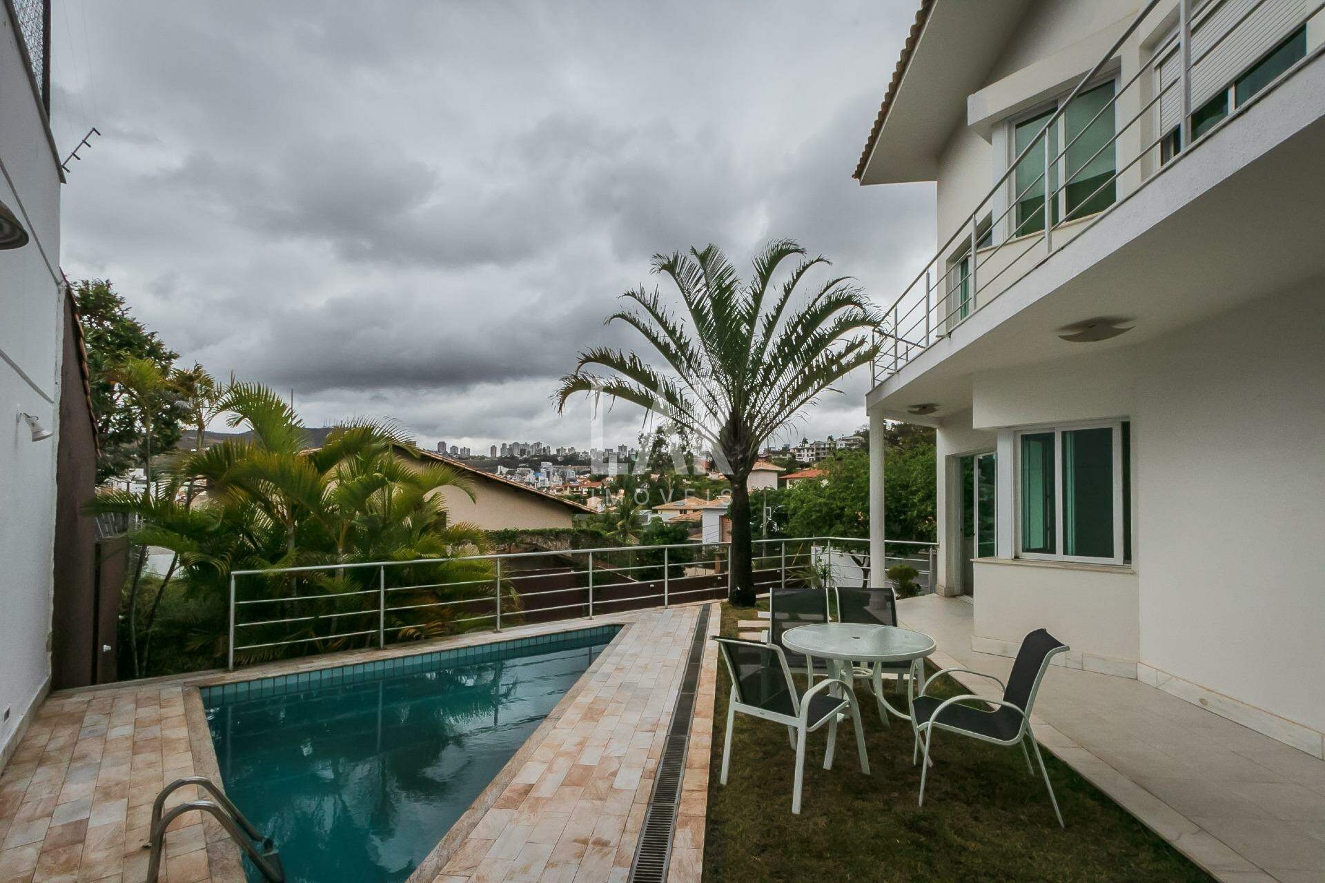 Casa de 5 quartos à venda, São Bento, Belo Horizonte - MG