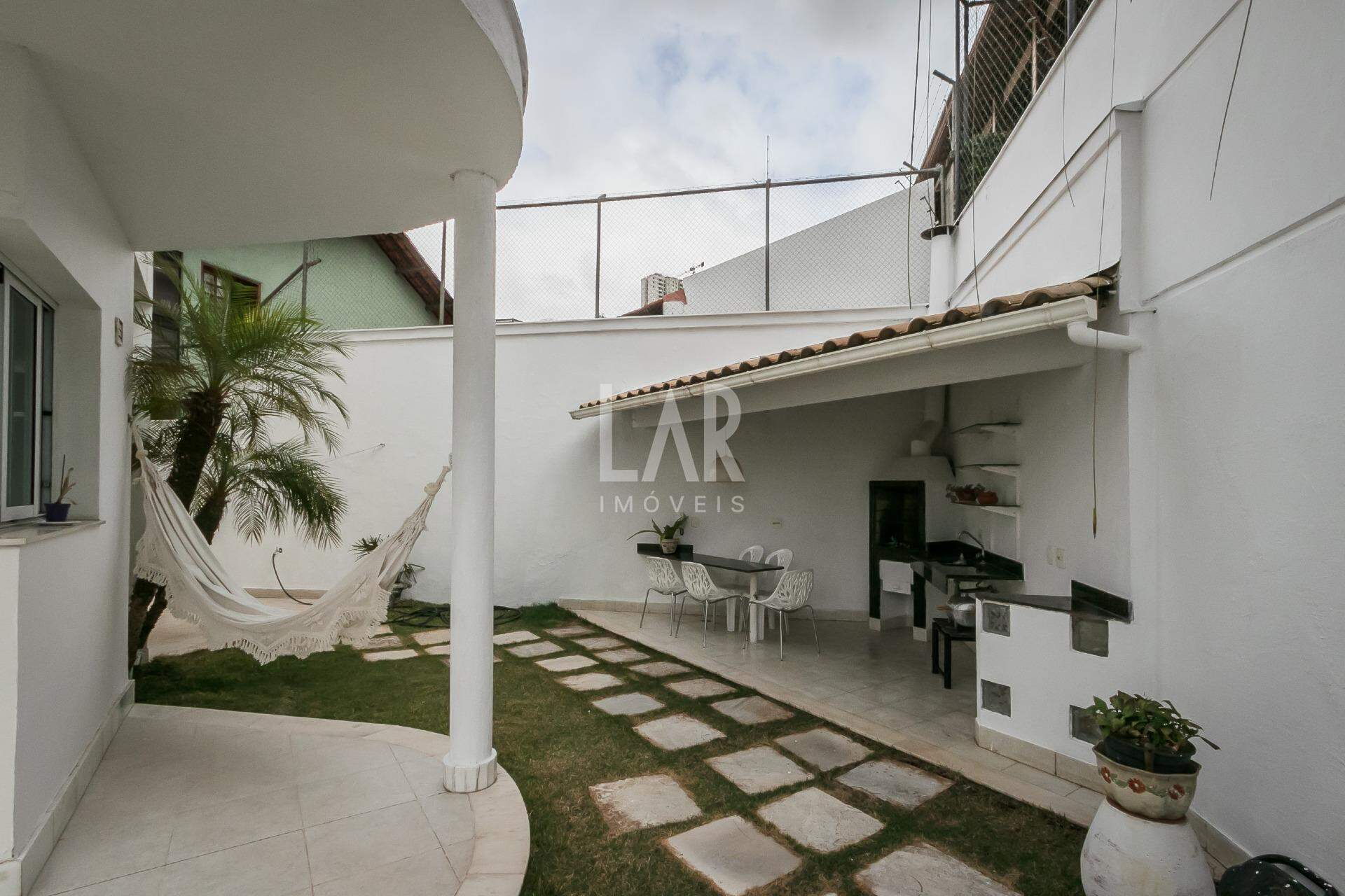 Casa de 5 quartos à venda, São Bento, Belo Horizonte - MG
