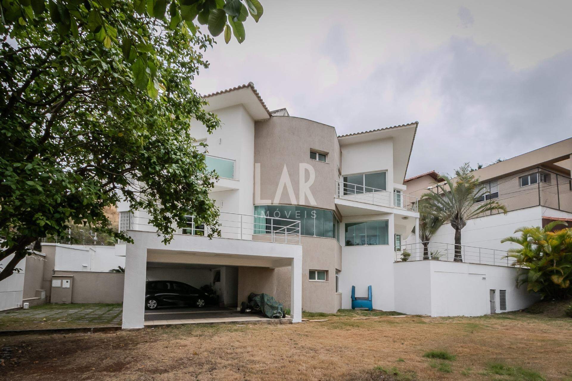 Casa de 5 quartos à venda, São Bento, Belo Horizonte - MG