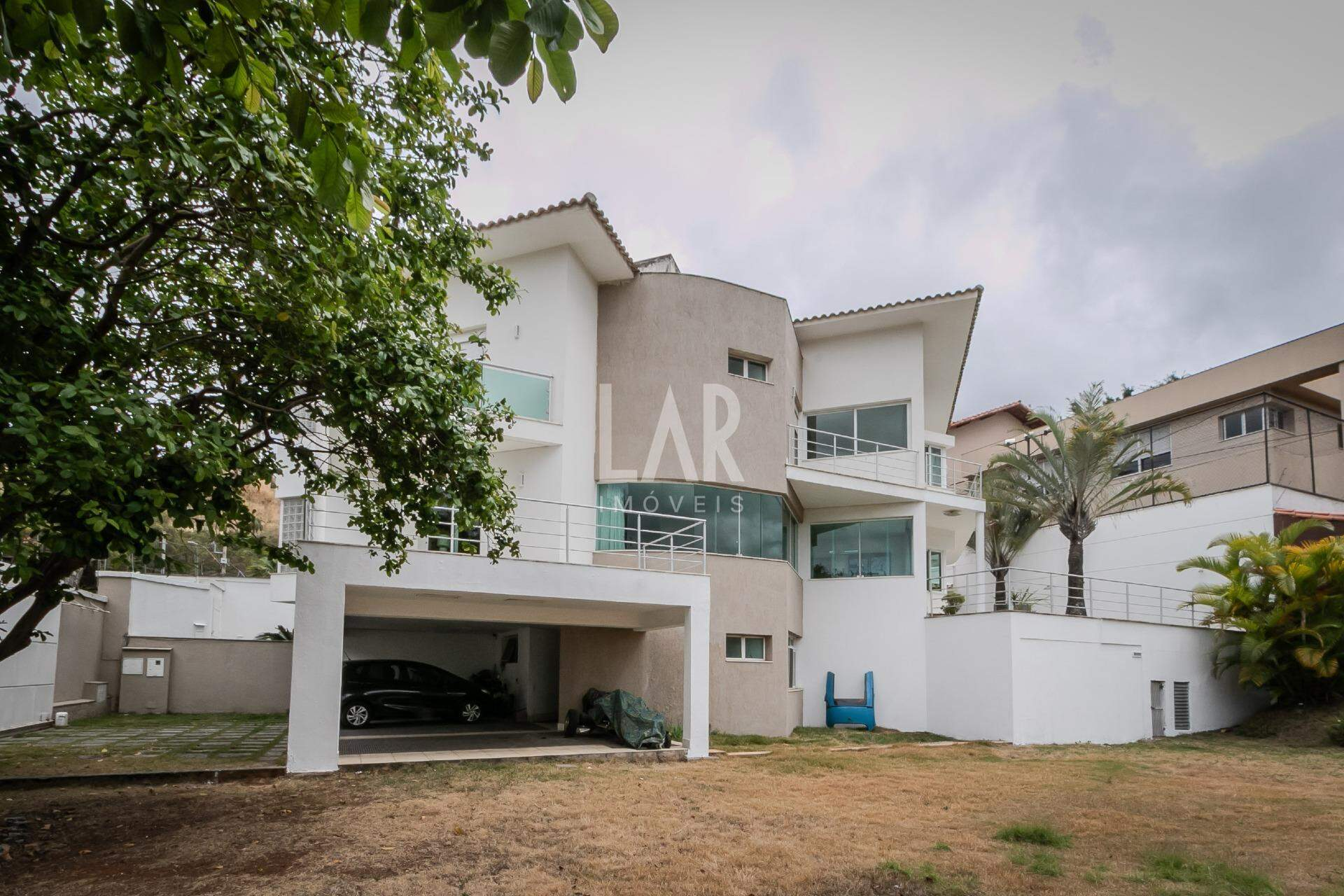 Casa de 5 quartos à venda, São Bento, Belo Horizonte - MG