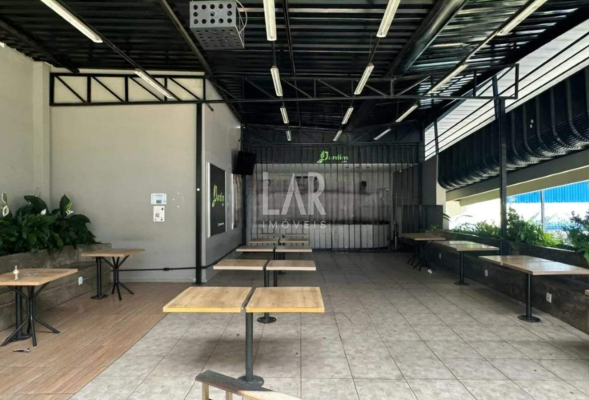 Prédio para alugar, Prado, Belo Horizonte - MG