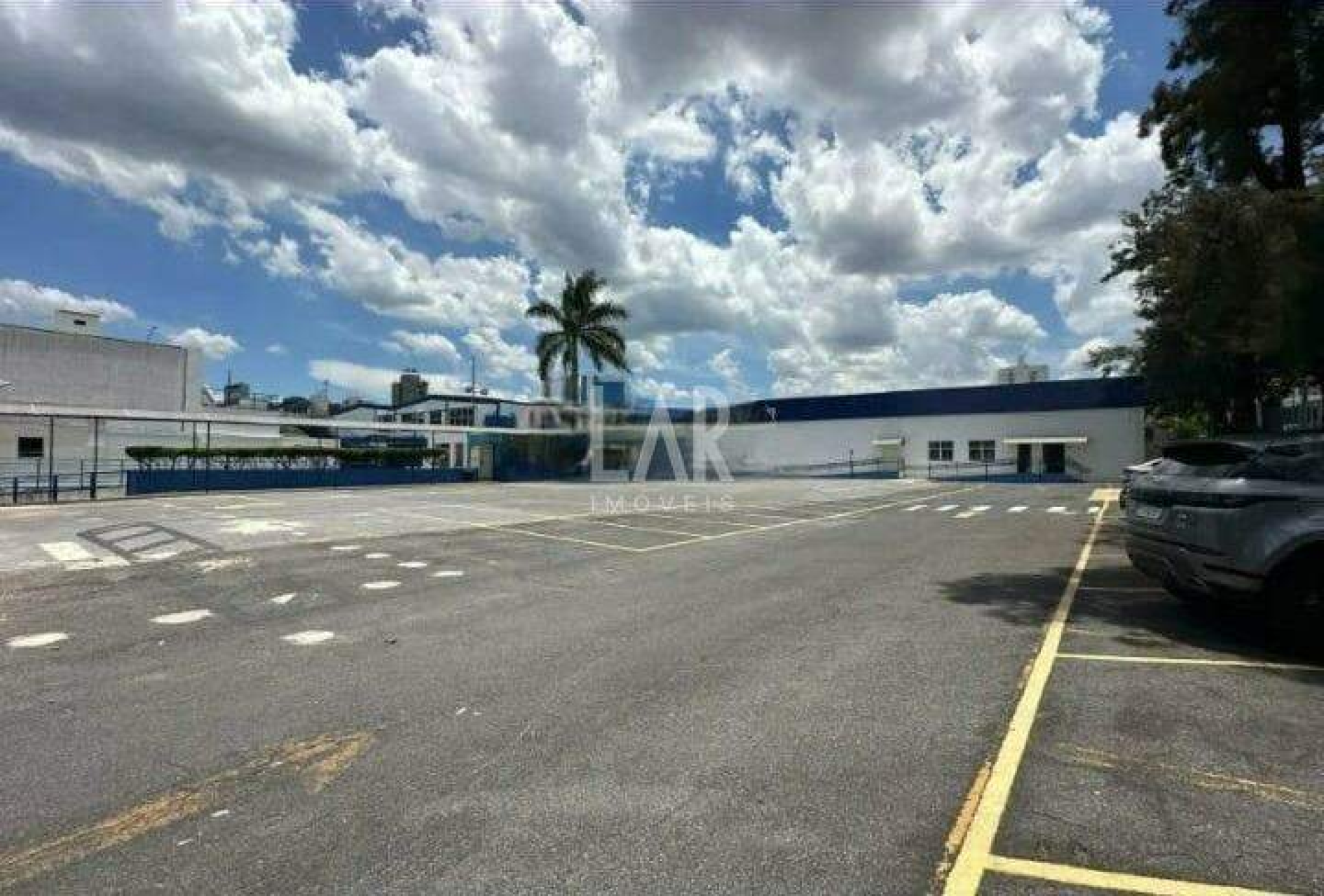 Prédio para alugar, Prado, Belo Horizonte - MG