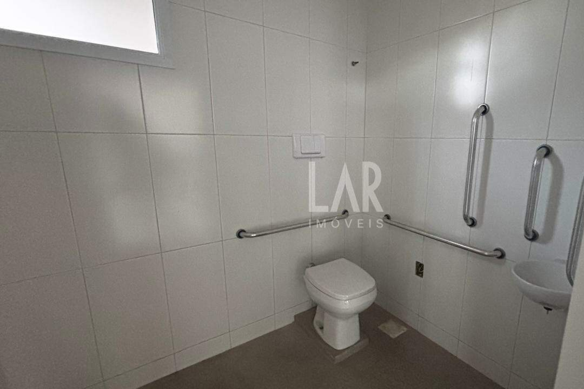 Loja de 2 quartos para alugar, Castelo, Belo Horizonte - MG