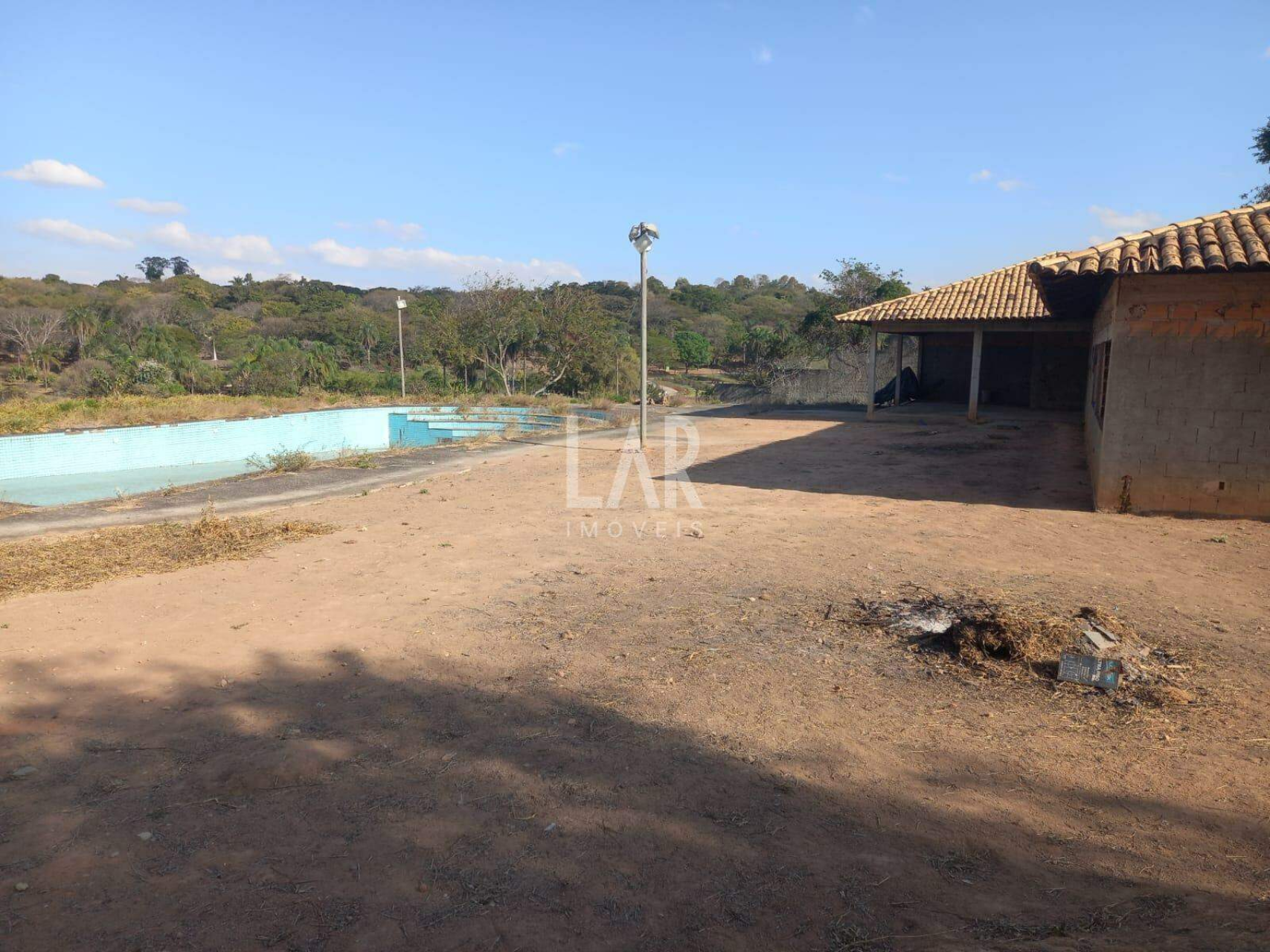 Casa de 5 quartos à venda, Braúnas, Belo Horizonte - MG