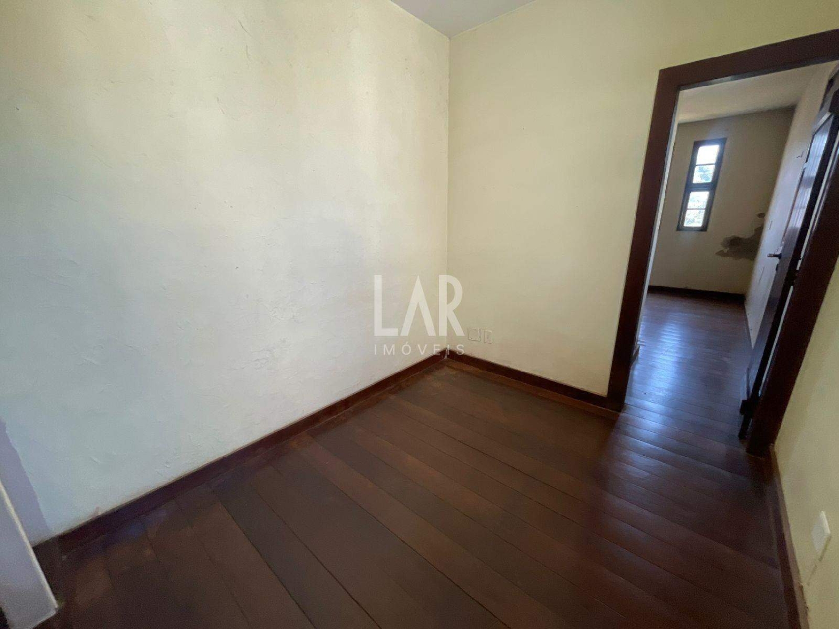 Casa de 5 quartos à venda, São Bento, Belo Horizonte - MG