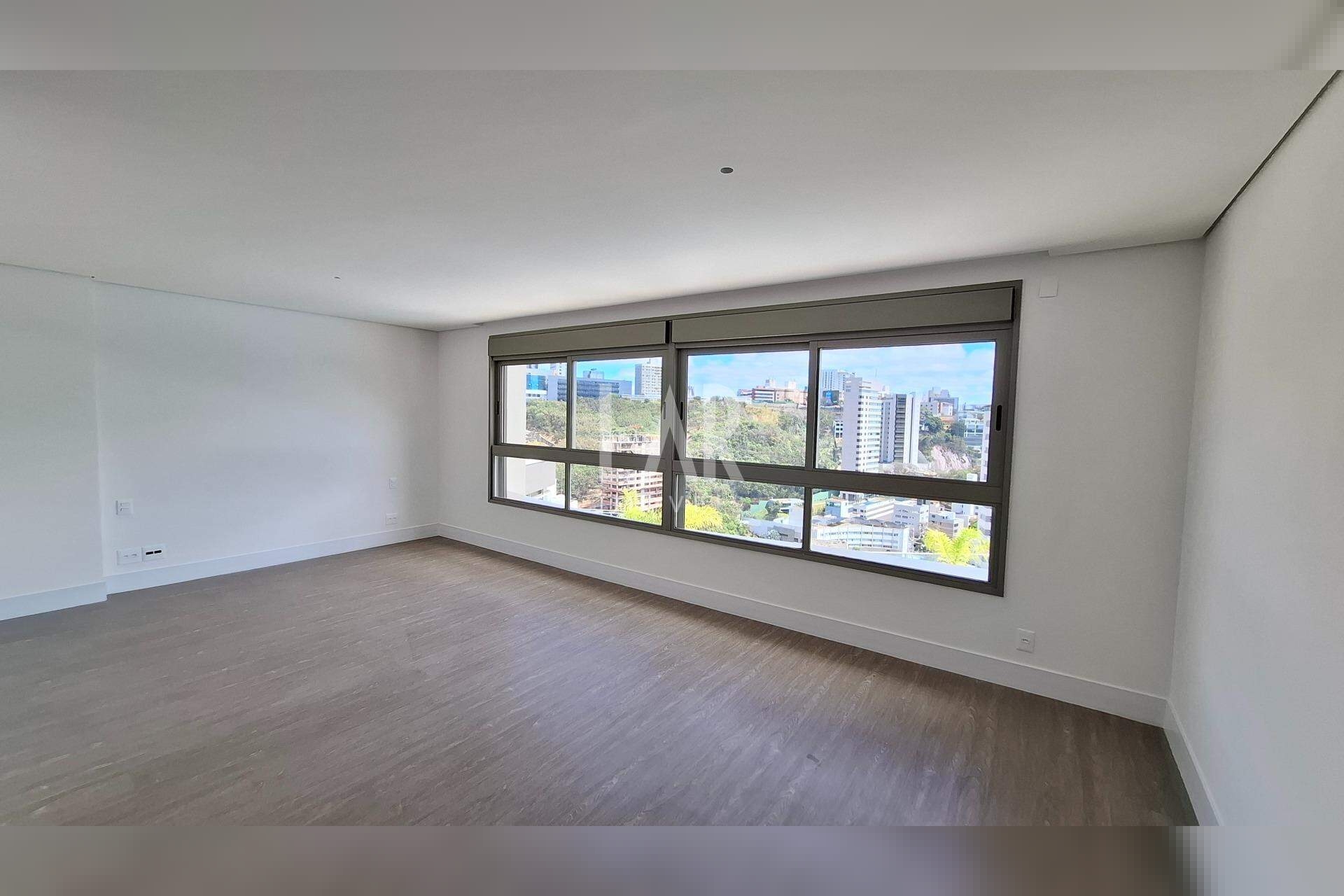 Apartamento de 4 quartos à venda, Santa Lúcia, Belo Horizonte - MG