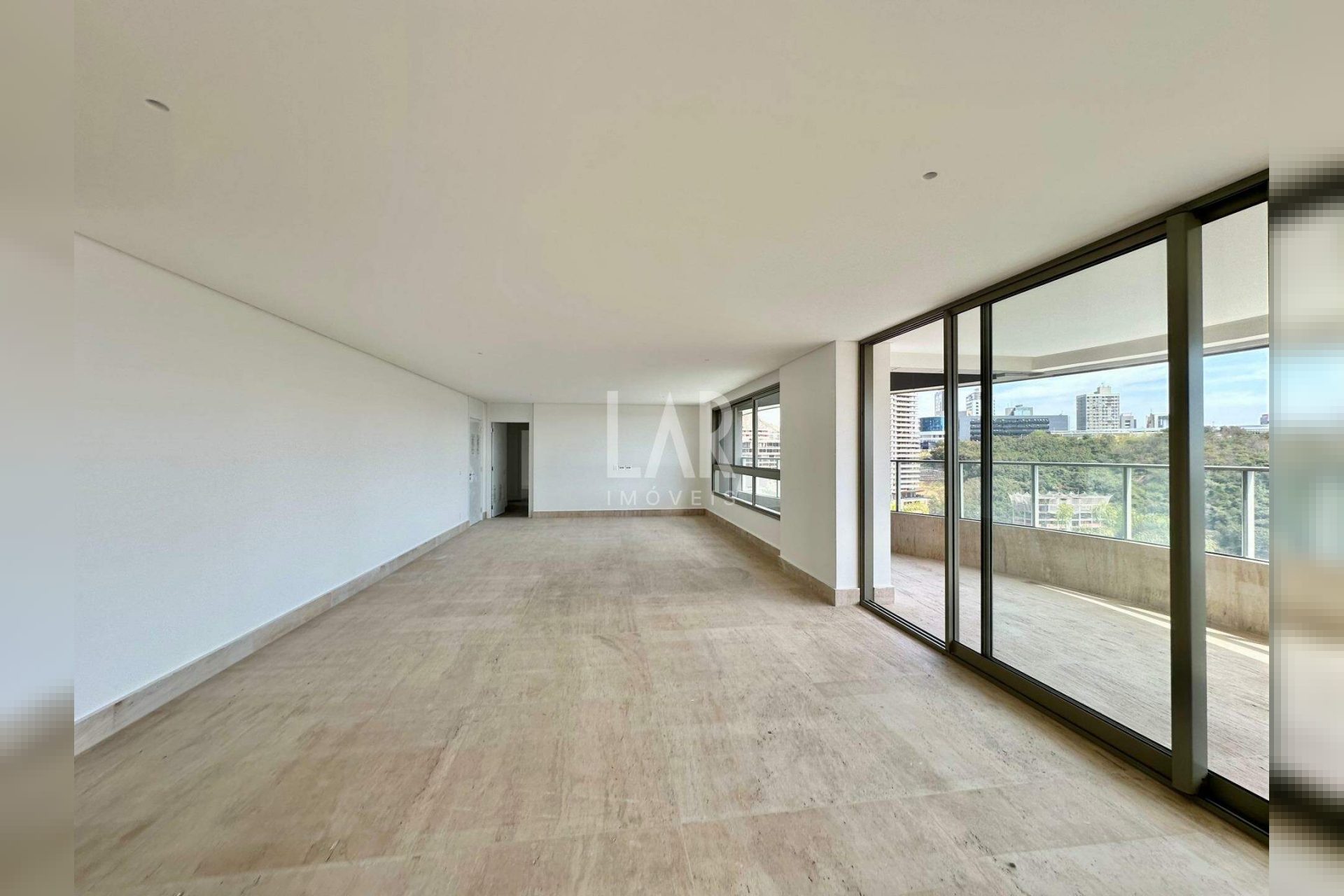 Apartamento de 4 quartos à venda, Santa Lúcia, Belo Horizonte - MG