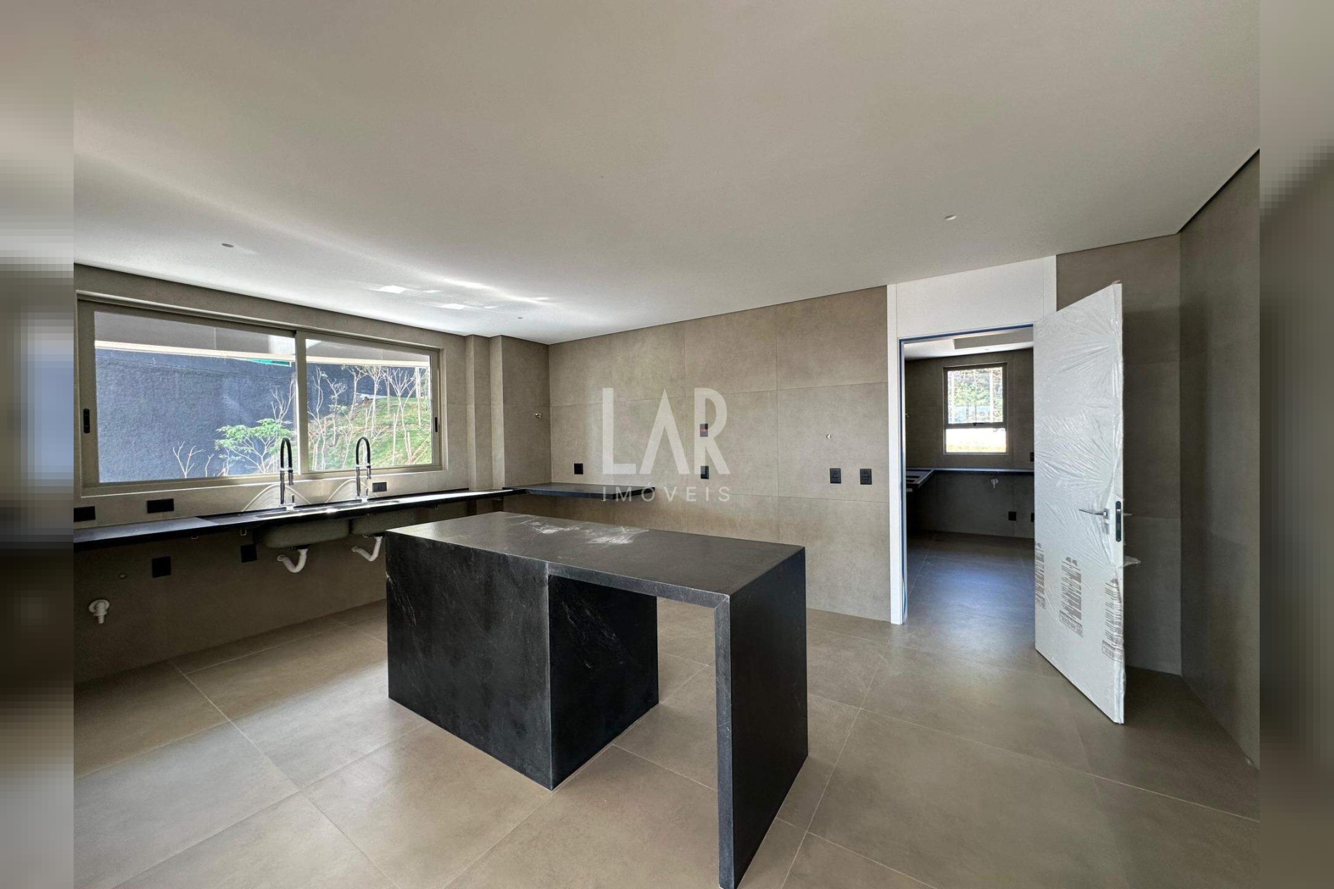 Apartamento de 4 quartos à venda, Santa Lúcia, Belo Horizonte - MG