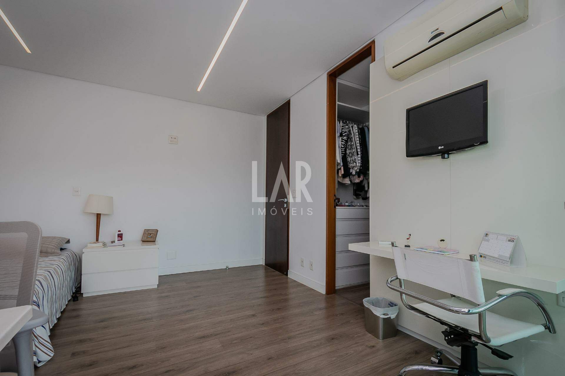 Casa de 4 quartos à venda, São Bento, Belo Horizonte - MG