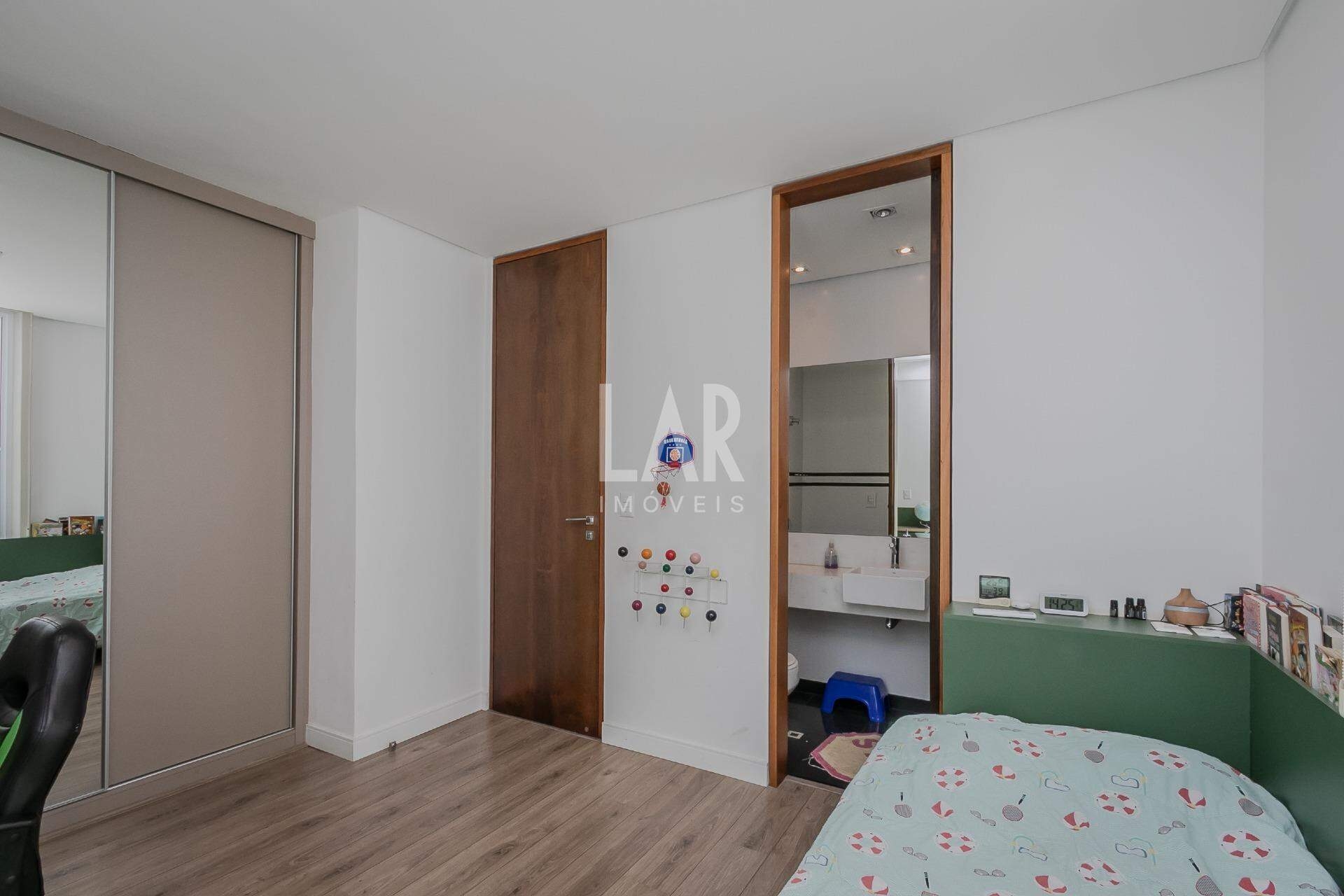 Casa de 4 quartos à venda, São Bento, Belo Horizonte - MG