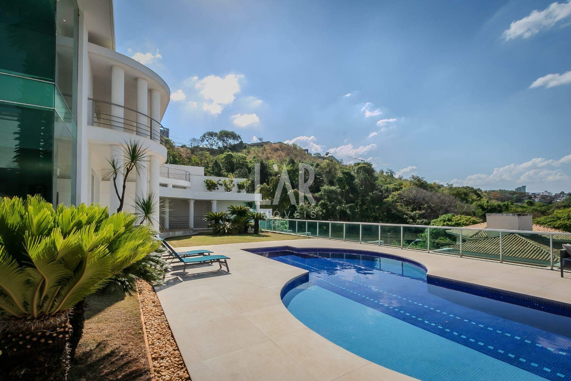 Casa de 4 quartos à venda, São Bento, Belo Horizonte - MG