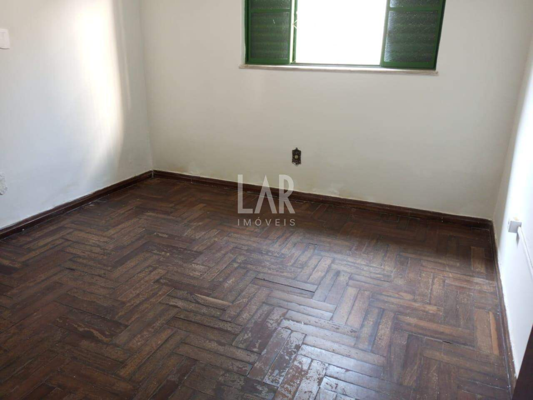 Casa de 4 quartos à venda, Betânia, Belo Horizonte - MG