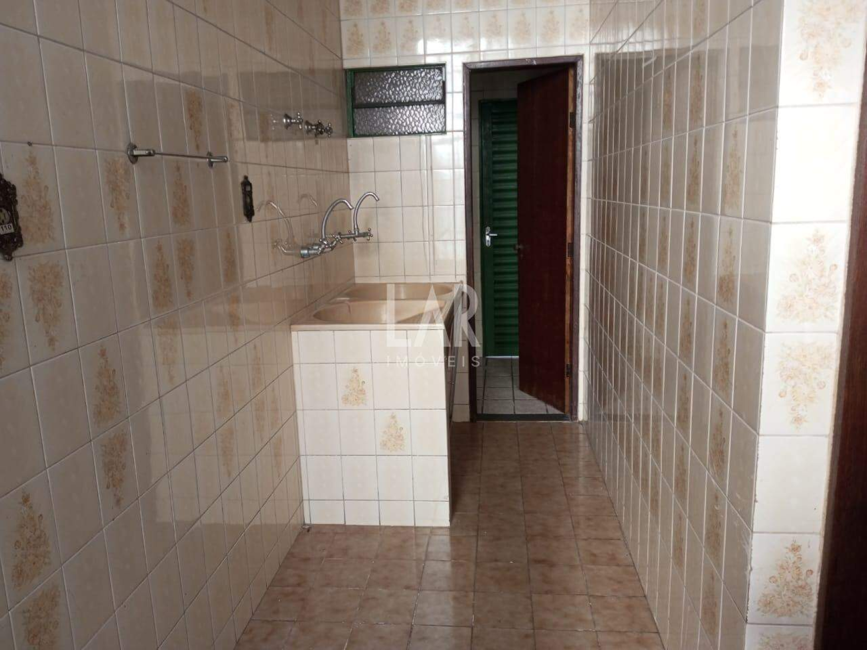 Casa de 4 quartos à venda, Betânia, Belo Horizonte - MG