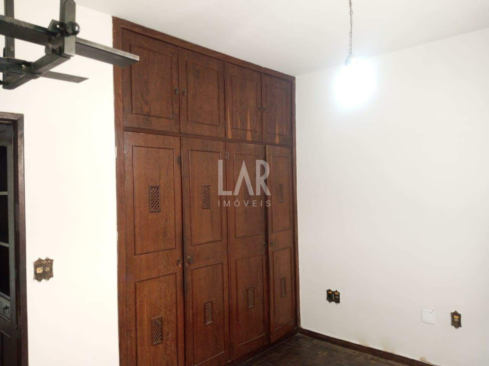 Casa de 4 quartos à venda, Betânia, Belo Horizonte - MG