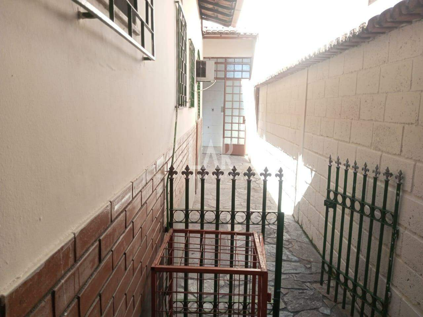 Casa de 4 quartos à venda, Betânia, Belo Horizonte - MG