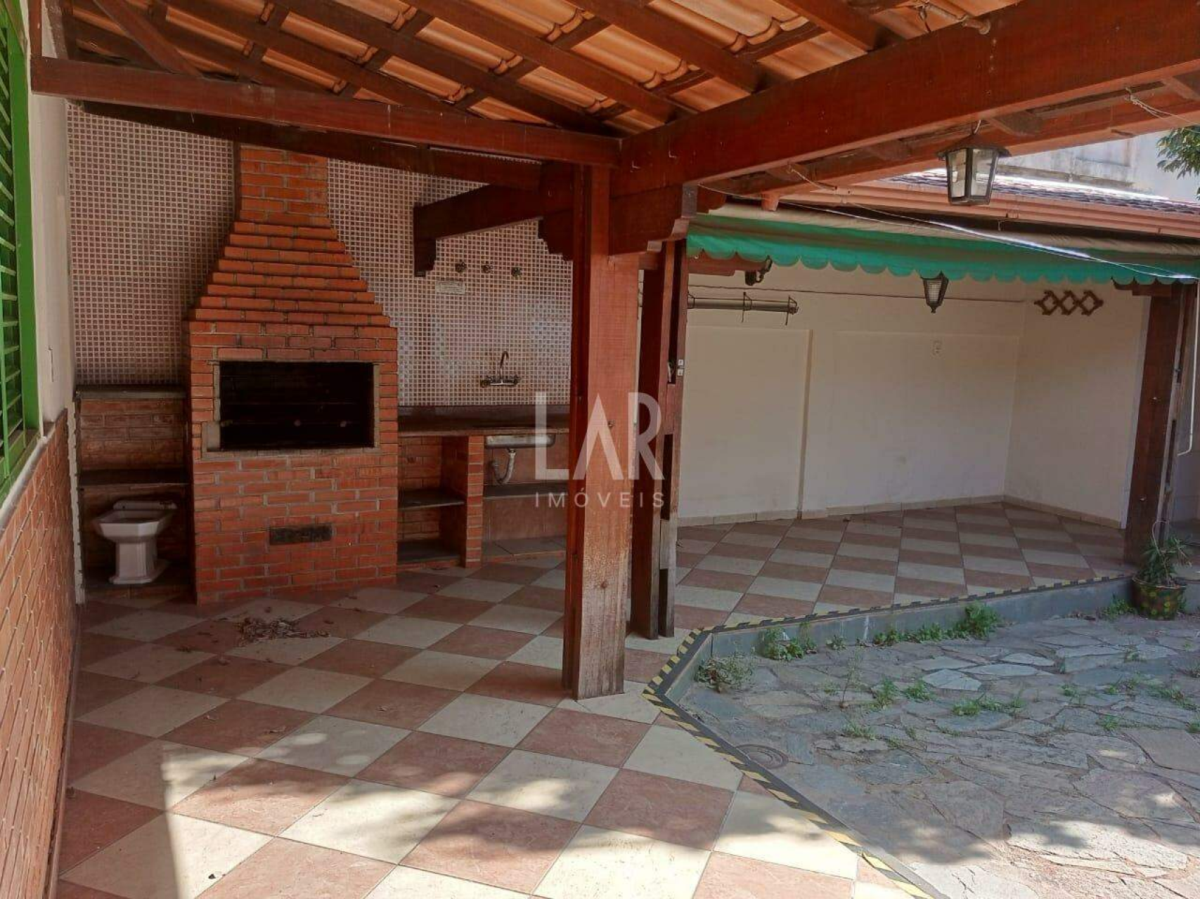 Casa de 4 quartos à venda, Betânia, Belo Horizonte - MG