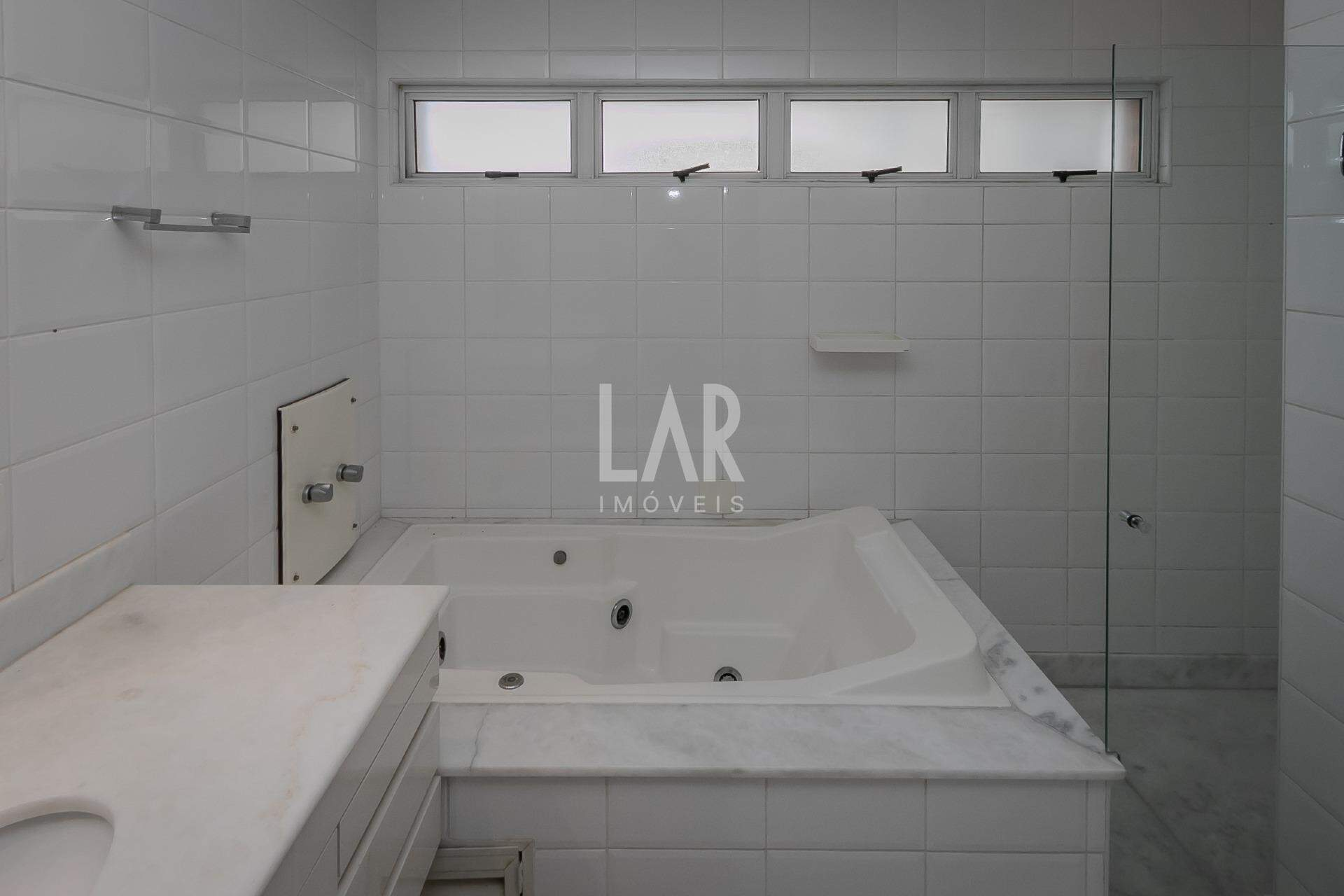 Apartamento de 1 quarto à venda, Lourdes, Belo Horizonte - MG