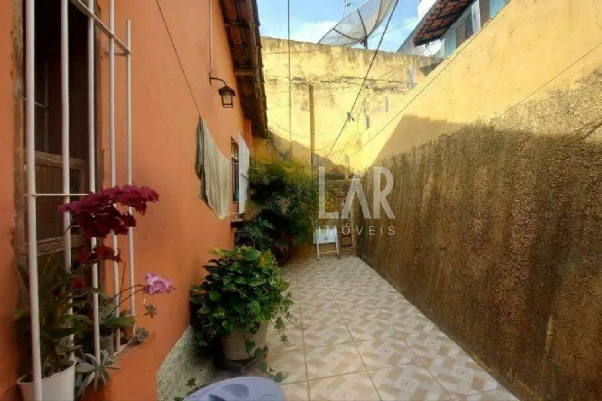 Casa de 3 quartos à venda, Nova Suíssa, Belo Horizonte - MG