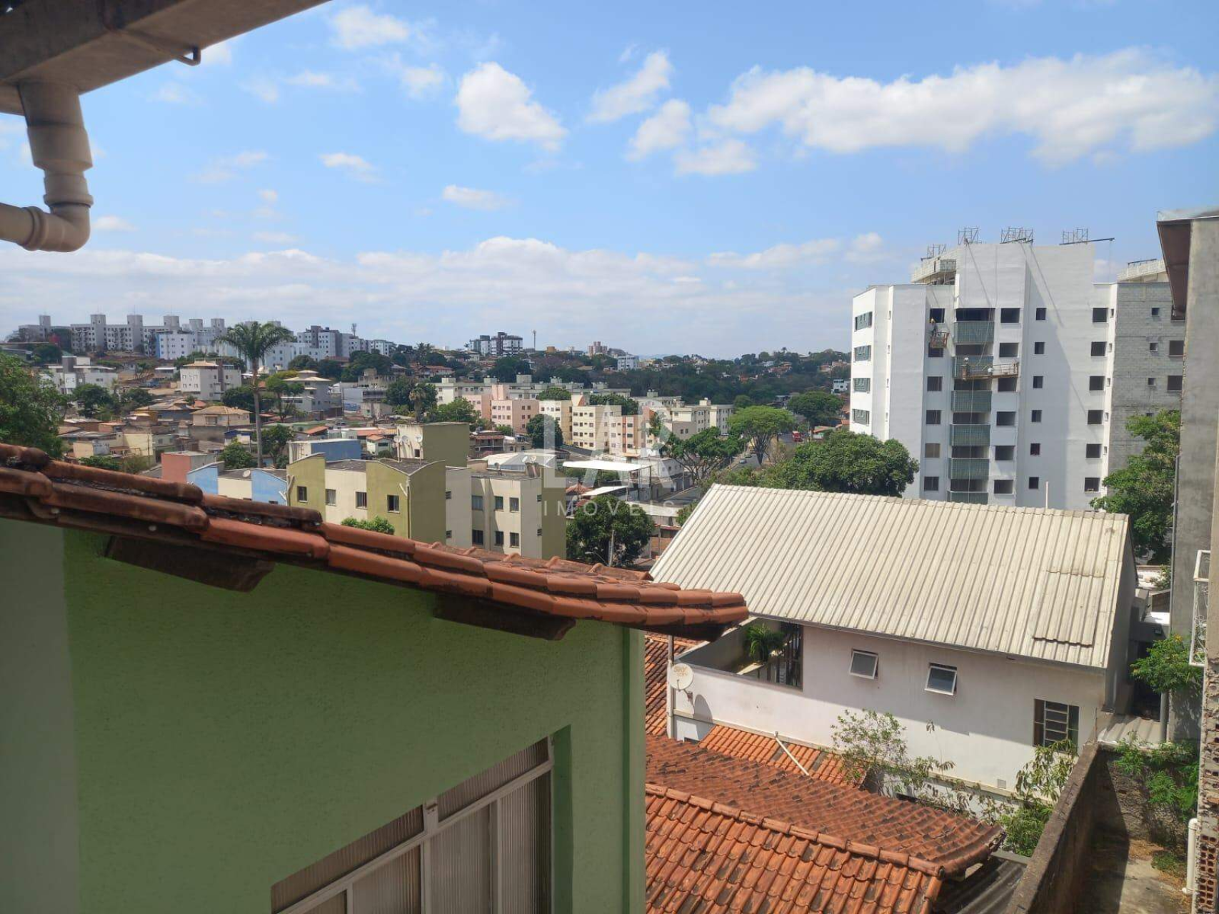 Casa Geminada de 3 quartos à venda, Santa Mônica, Belo Horizonte - MG