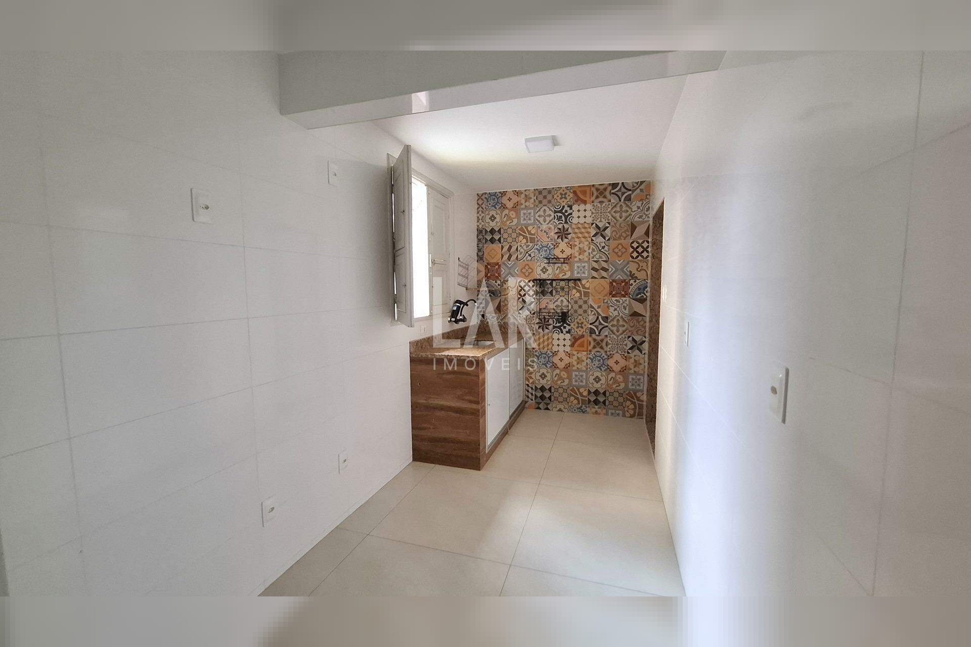 Casa de 2 quartos para alugar, Cruzeiro, Belo Horizonte - MG