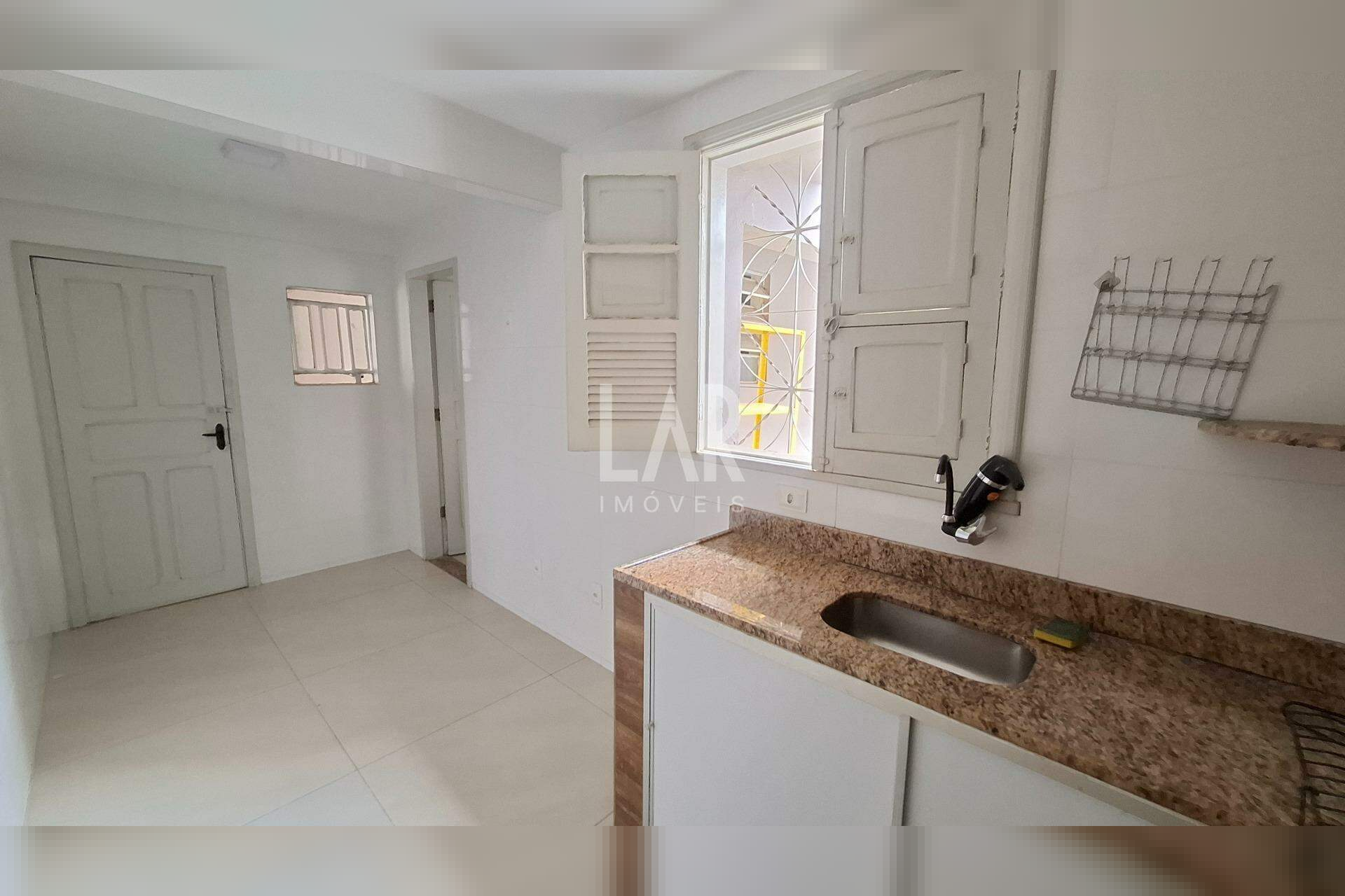 Casa de 2 quartos para alugar, Cruzeiro, Belo Horizonte - MG